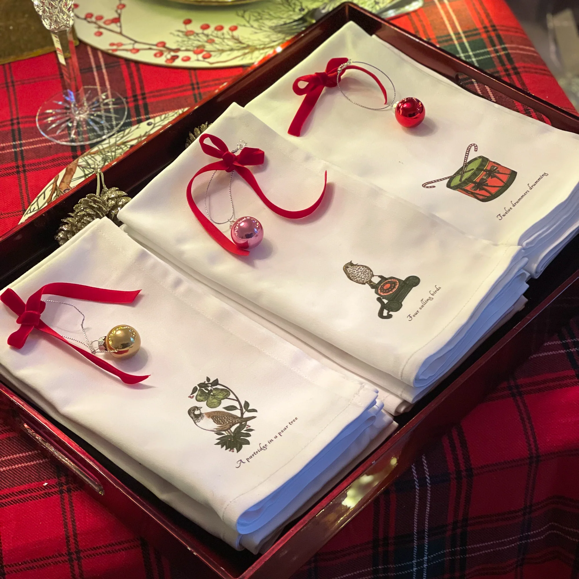 12 Days of Christmas Napkins - Image 5