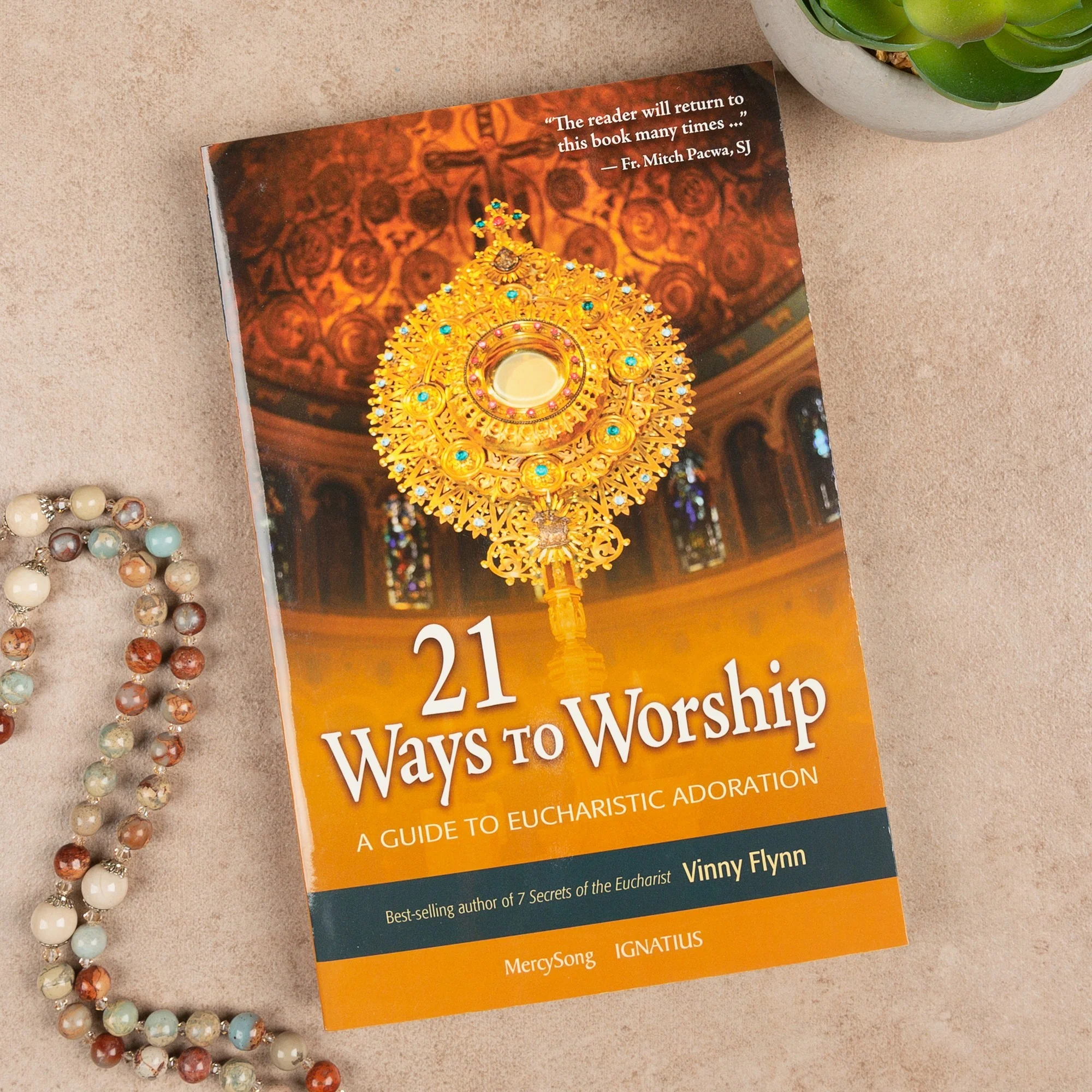 21 Ways to Worship: A Guide to Eucharistic Adoration - Image 2