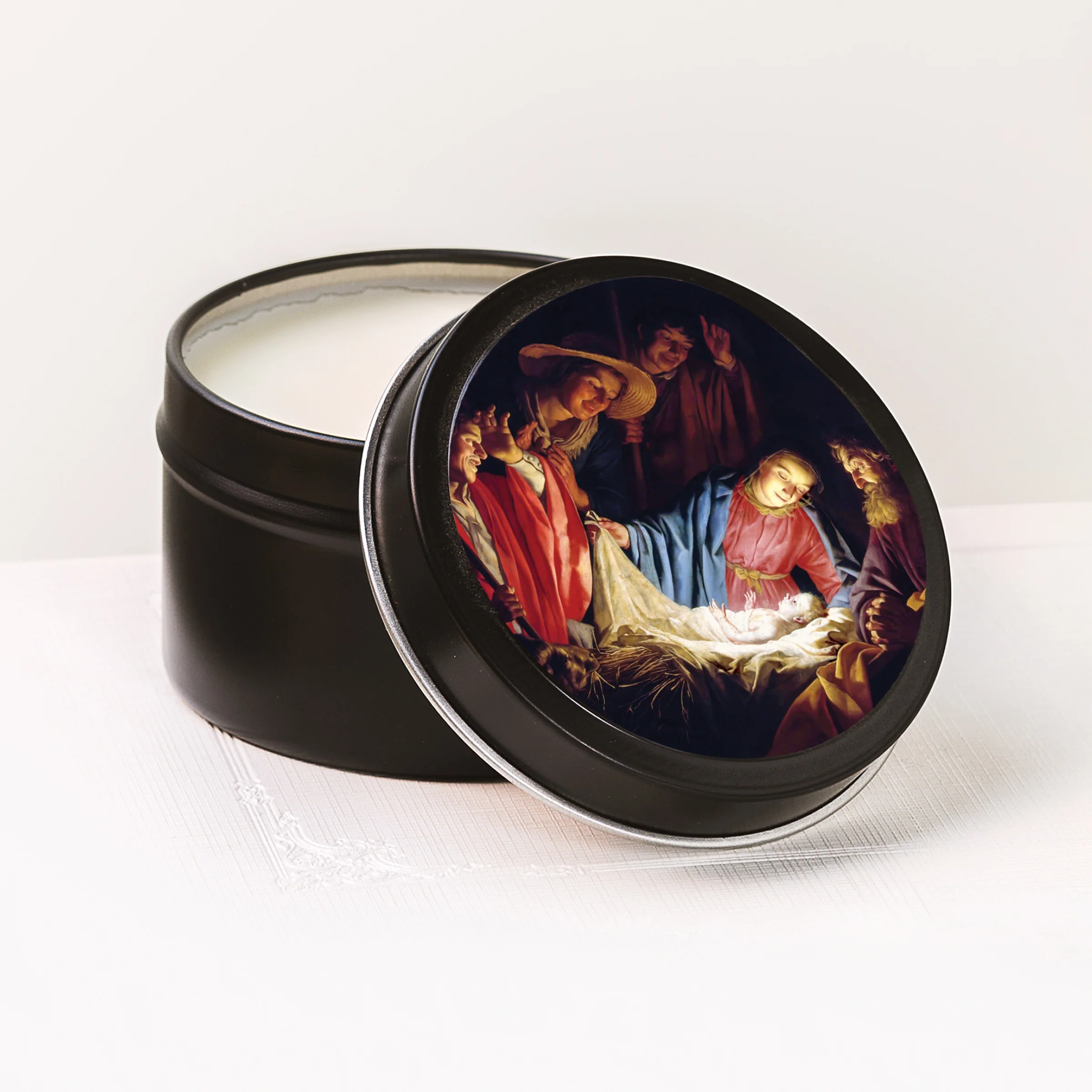 Adoration of the Shepherds Candle Tin - Image 2