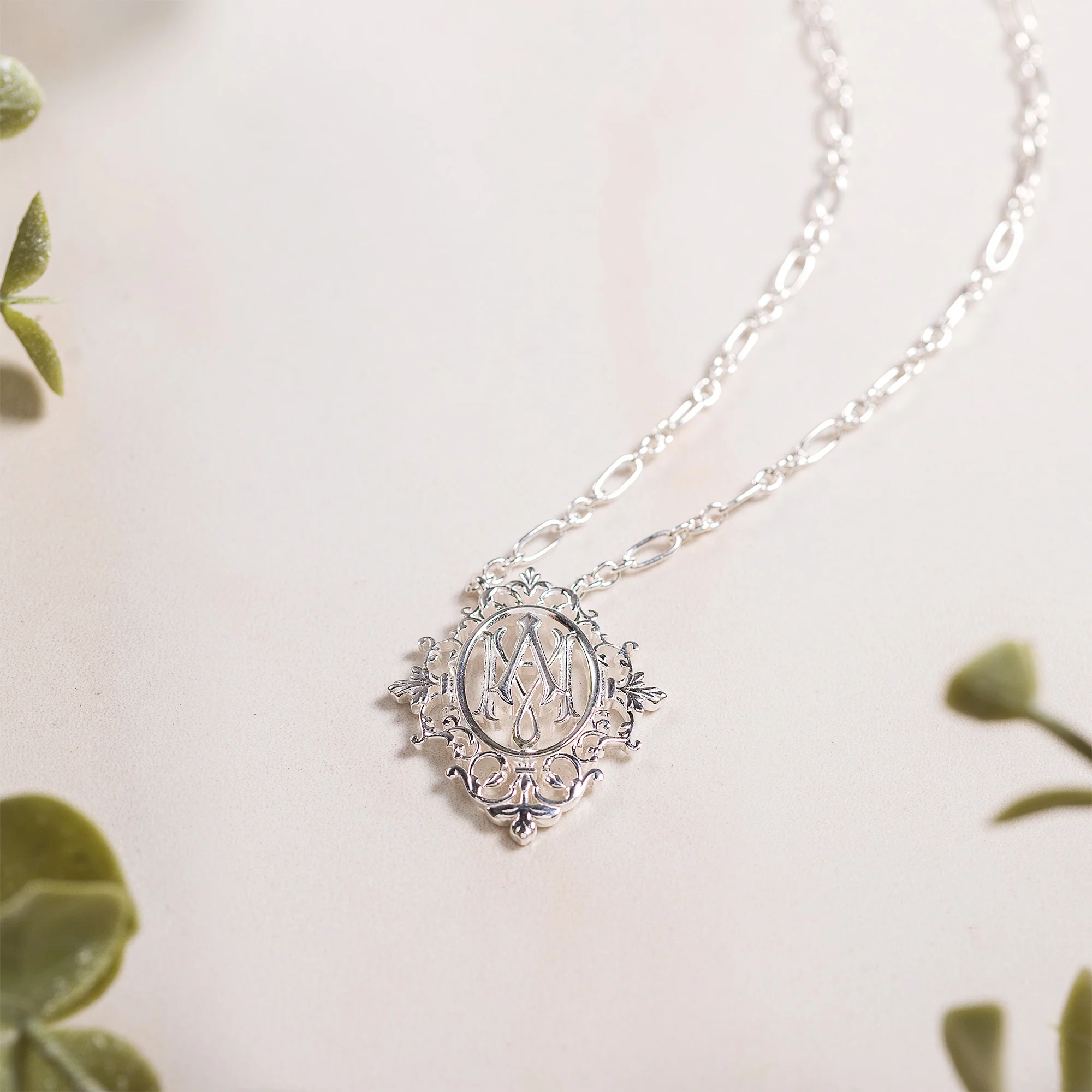 Ave Maria Vintage Filigree Necklace - Silver or Gold - Image 3