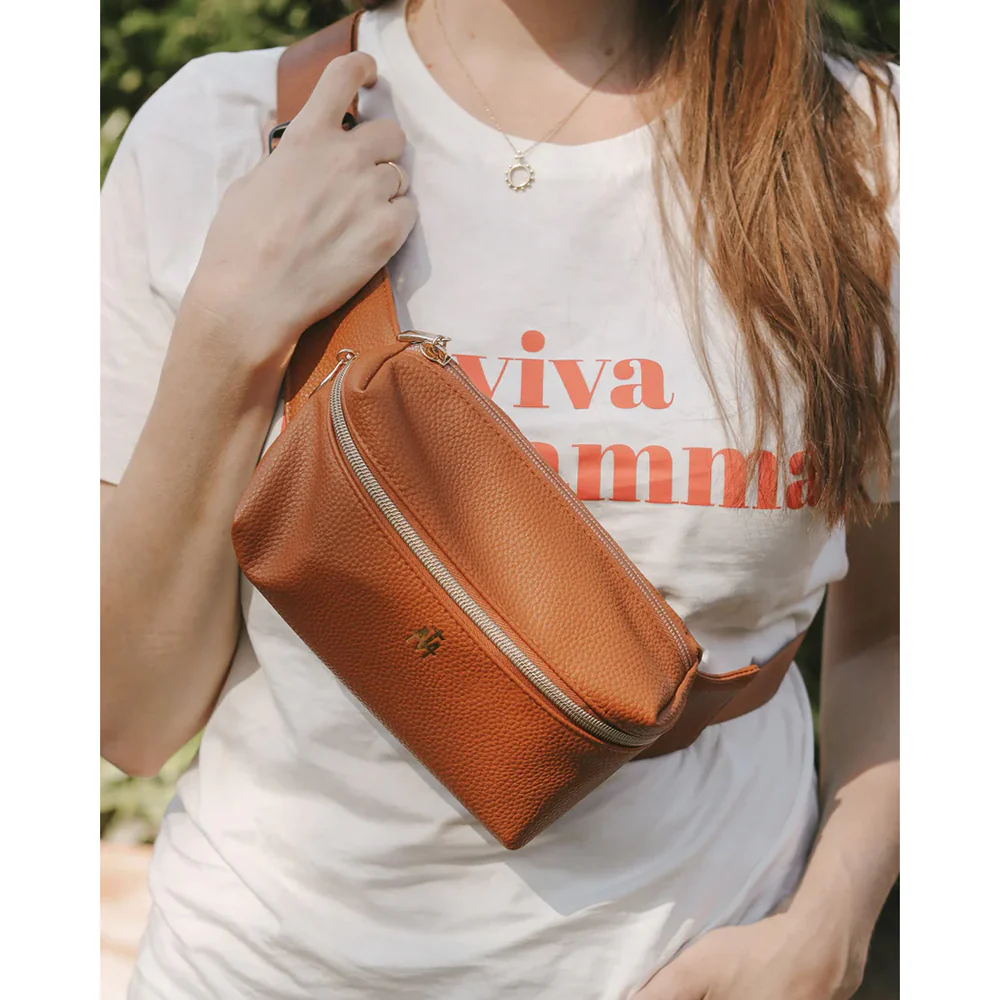 Be A Heart Our Lady Belt Bag - Image 4