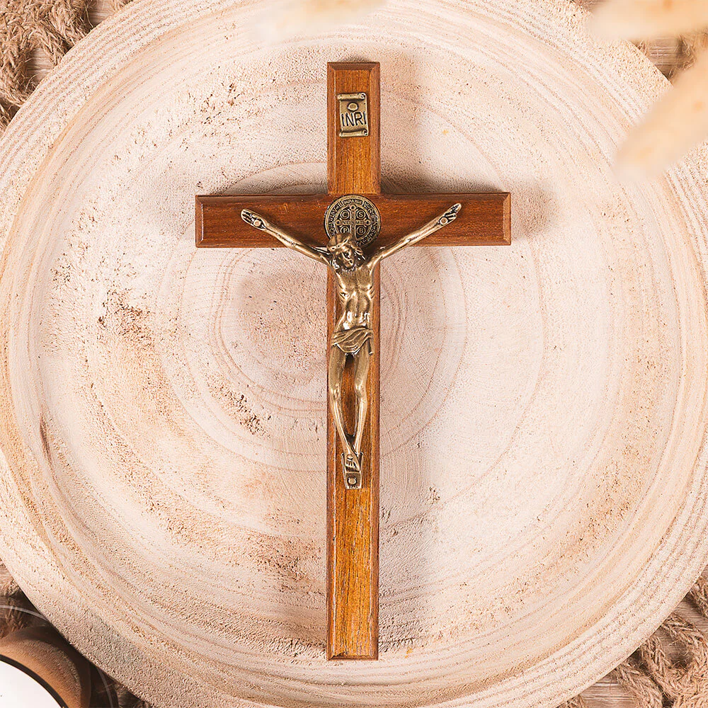 Benedict Wood & Antique Gold Wall Crucifix - Image 3