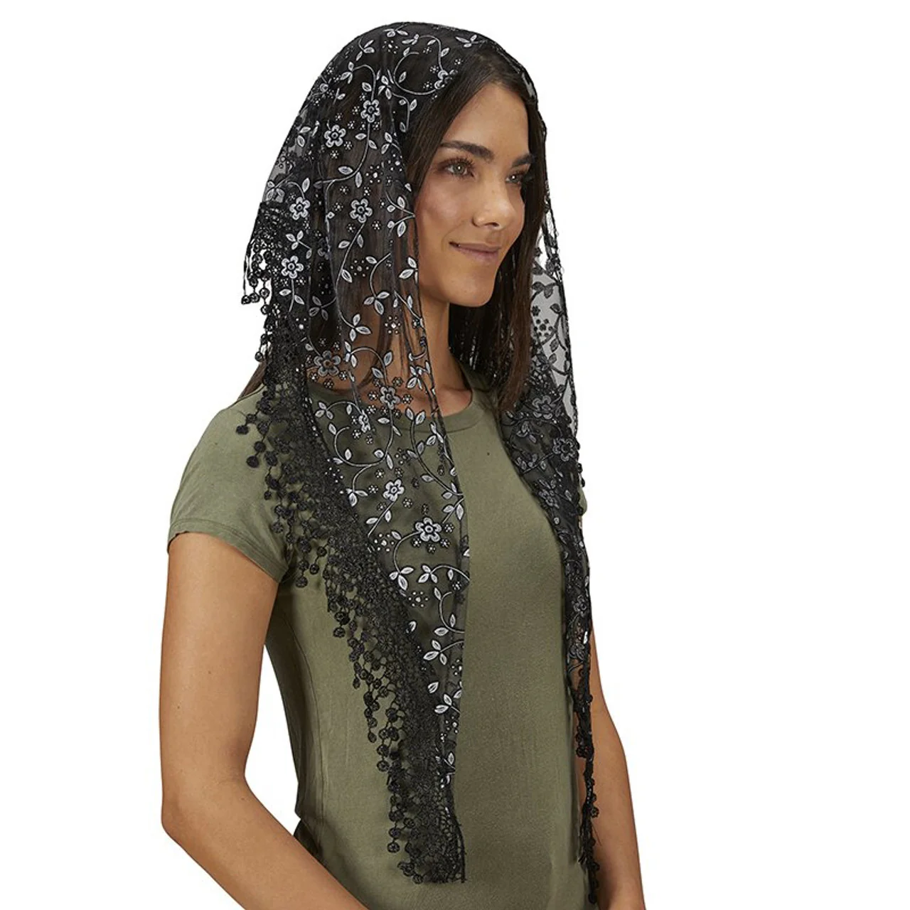 Black or White Chapel Veil with Tassels - Image 7