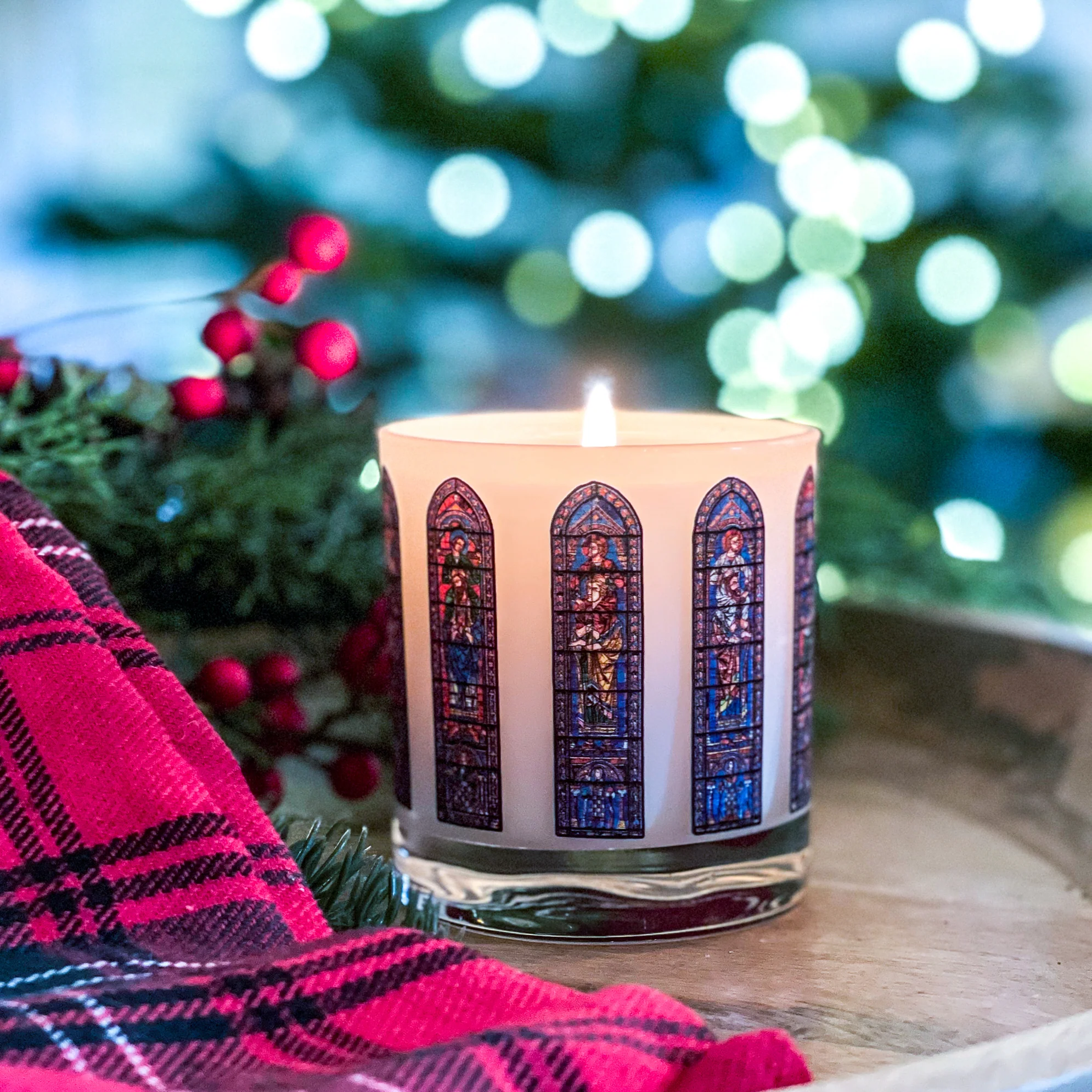 Chartres Cathedral Stained Glass Windows Candle - Image 2