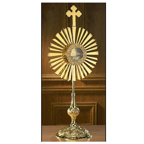 Cross Monstrance With Luna
