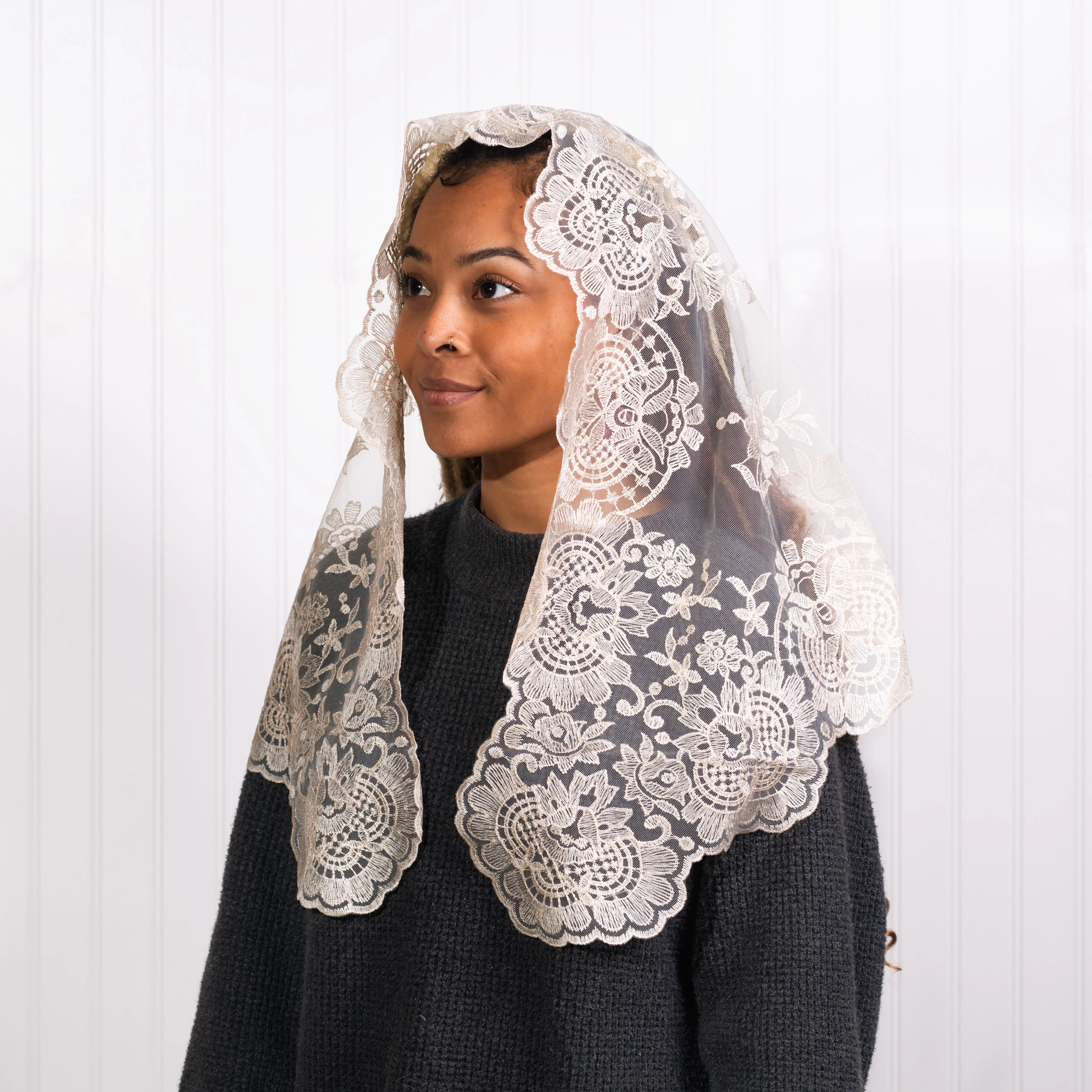 Eva Spanish Lace Chapel Veil - Multiple Colors - Image 6