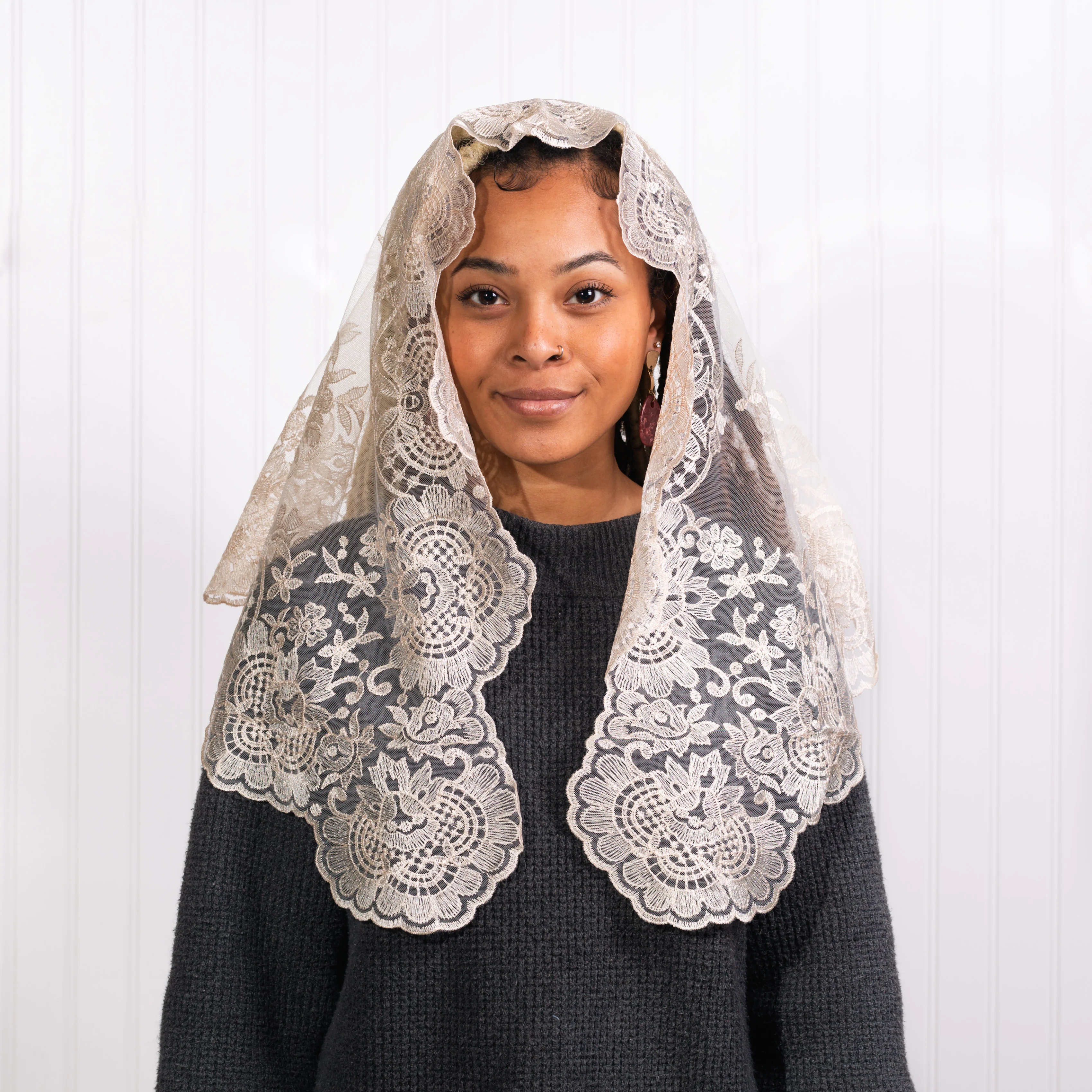 Eva Spanish Lace Chapel Veil - Multiple Colors - Image 7