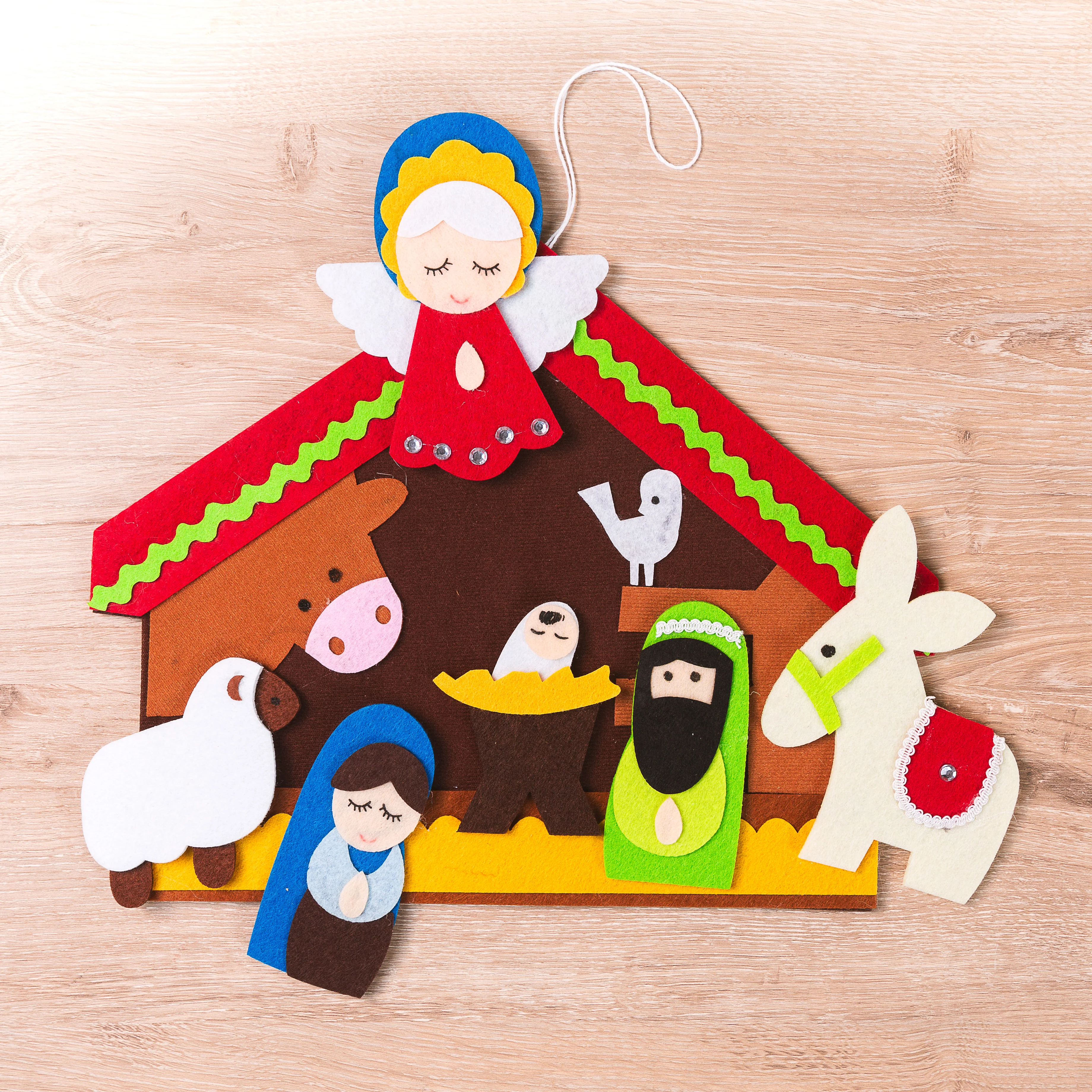 Felt Velcro Children's Nativity Set - 7 Pieces