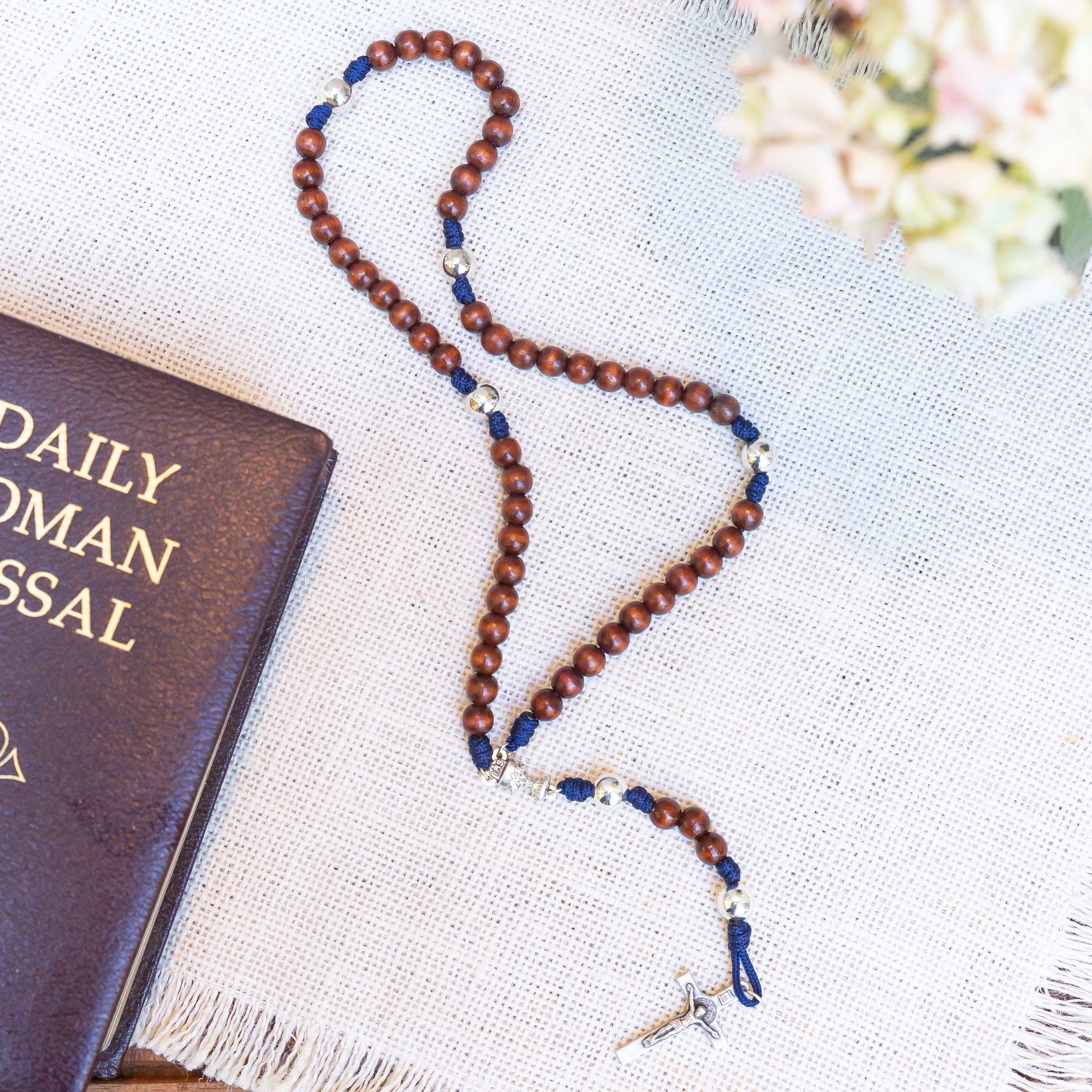 First Communion Wood & Blue Paracord Rosary - Image 3