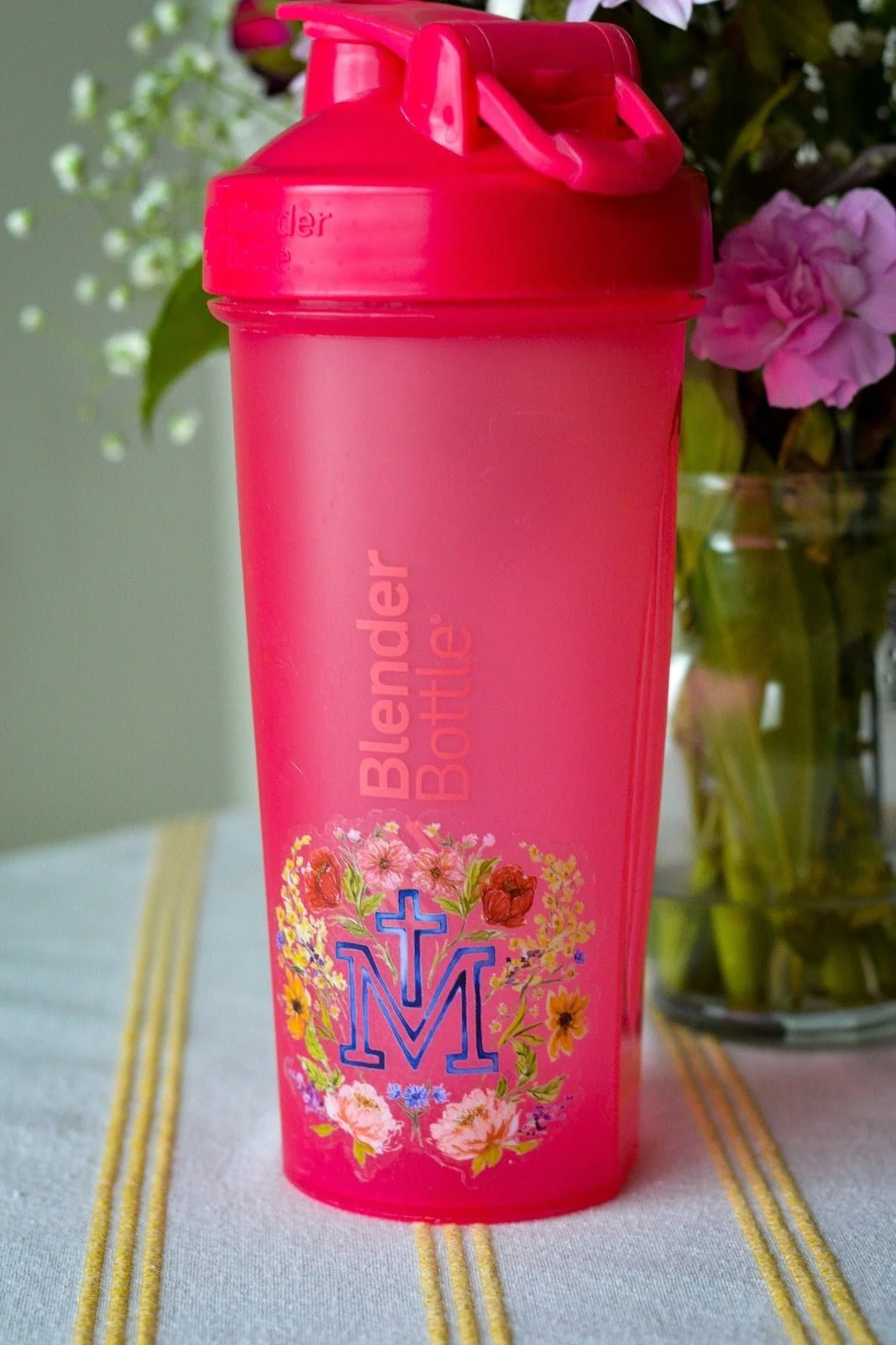 Floral Marian Cross Vinyl Sticker - Image 5