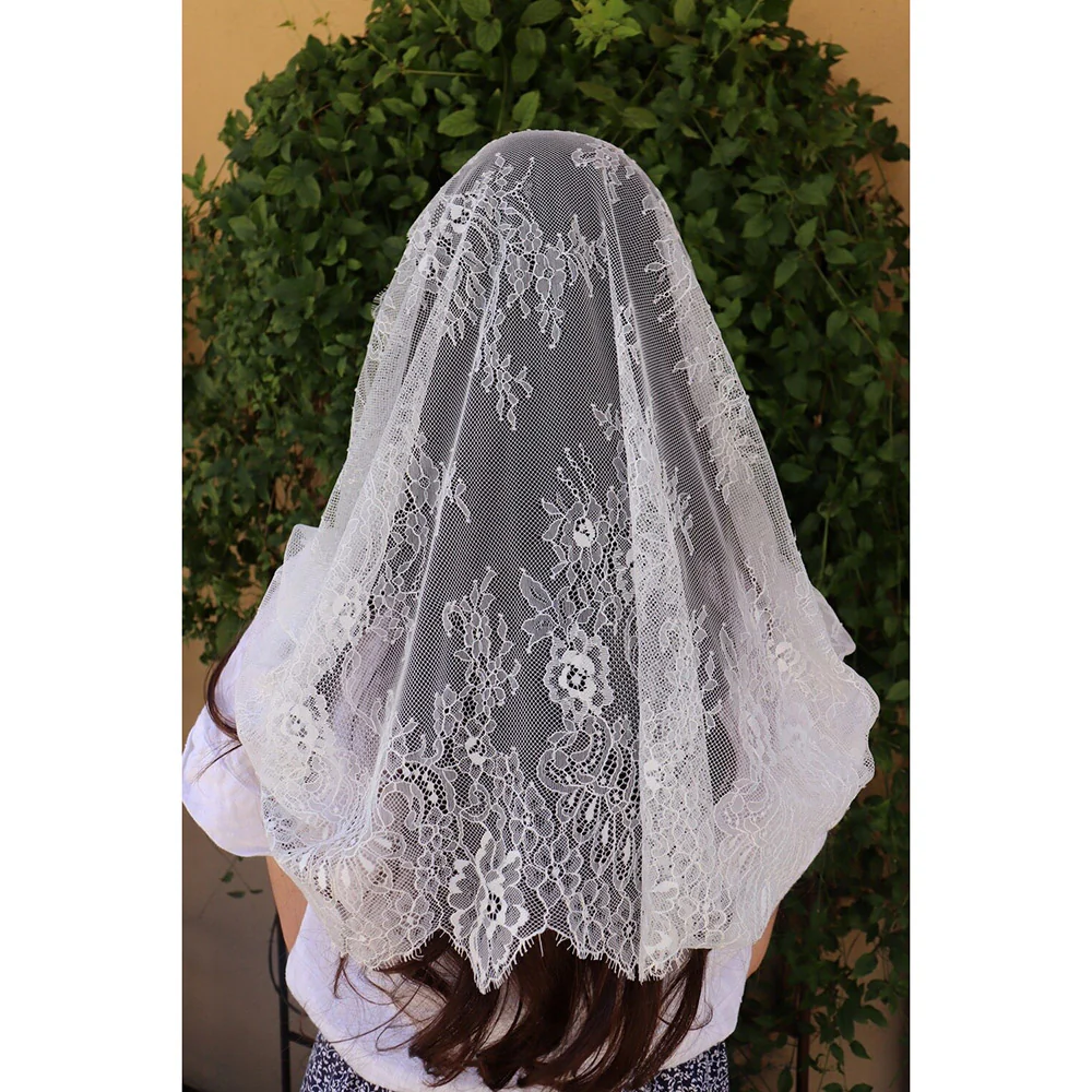 Francisca Spanish Lace Infinity Chapel Veil - Multiple Colors - Image 5