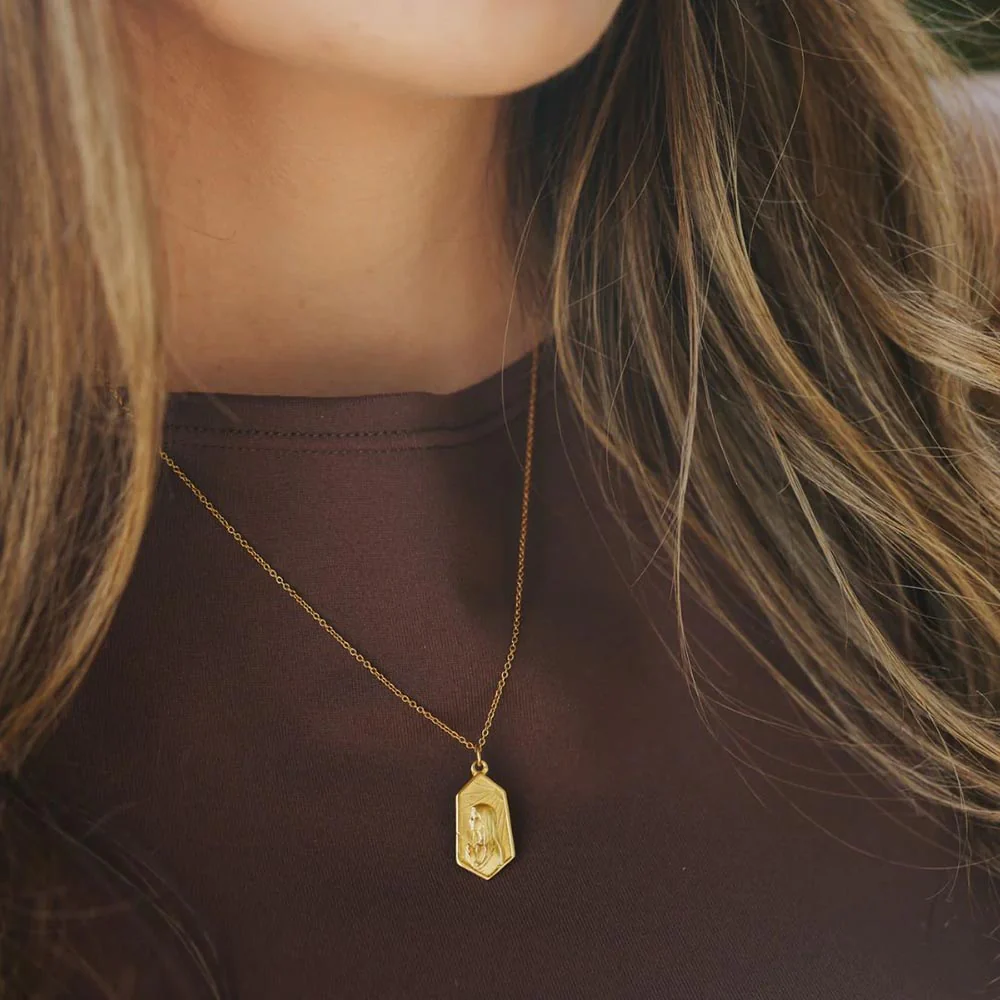 Gold Our Lady of Fatima Profile Necklace - Image 4