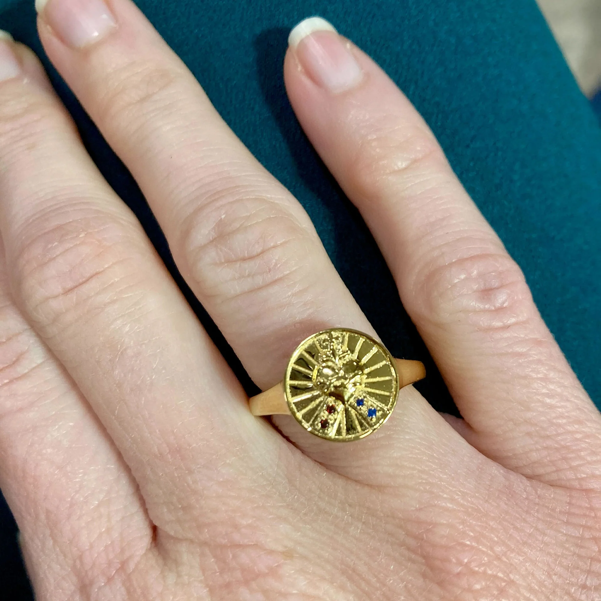 Gold Over Sterling Sapphire & Garnet Sacred Heart & Divine Mercy Ring - Image 3