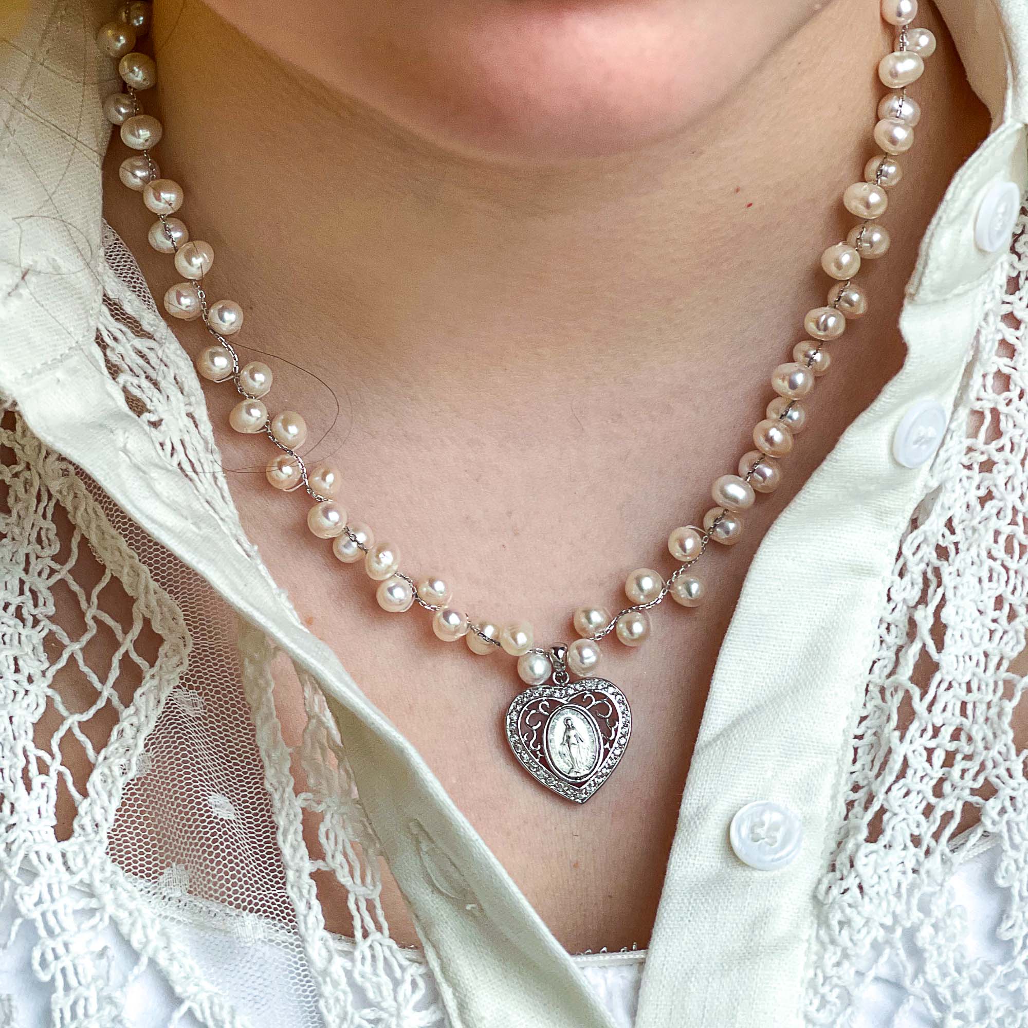 Grapevine Pearl Miraculous Medal Heart Necklace - Image 2