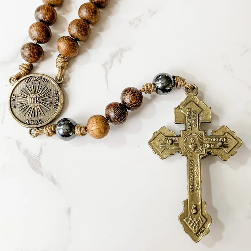 Holy Face & Pardon Crucifix Corded Rosary - Image 2