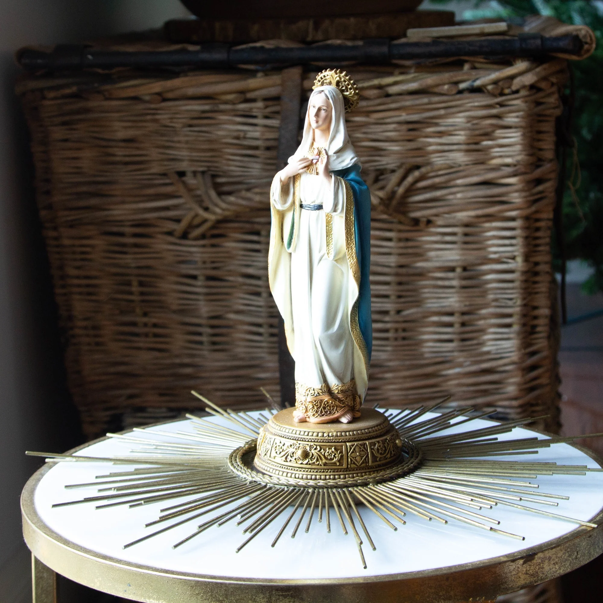 Immaculate Heart of Mary Heavenly Protector, 10.5" - Image 3