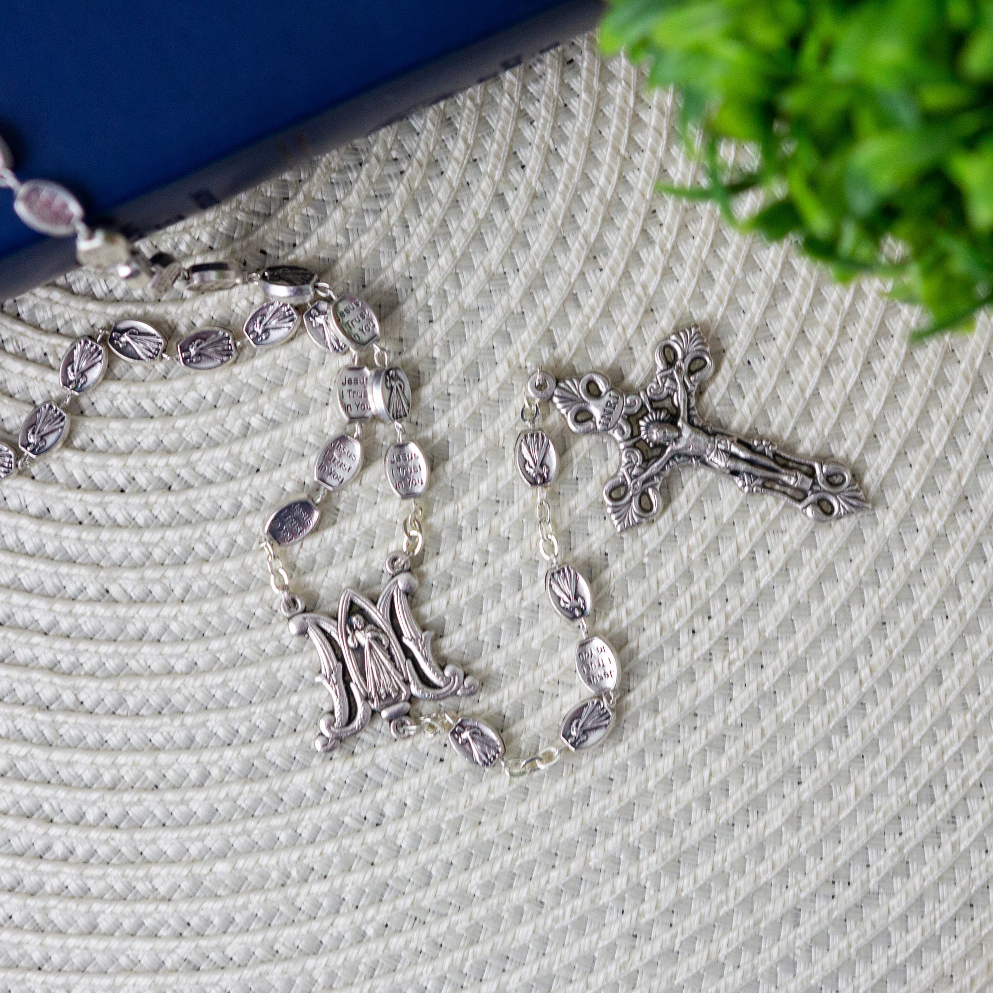 Italian Divine Mercy Image Rosary - Image 2