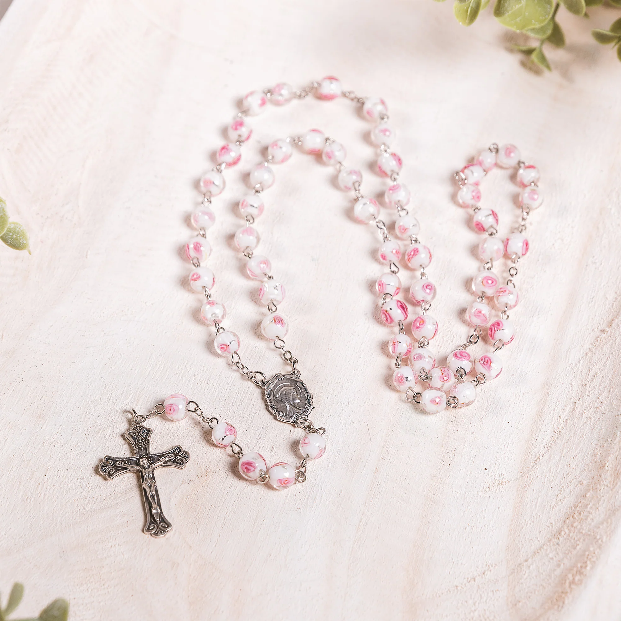 Italian Glass Rose Bead Rosary - Image 2