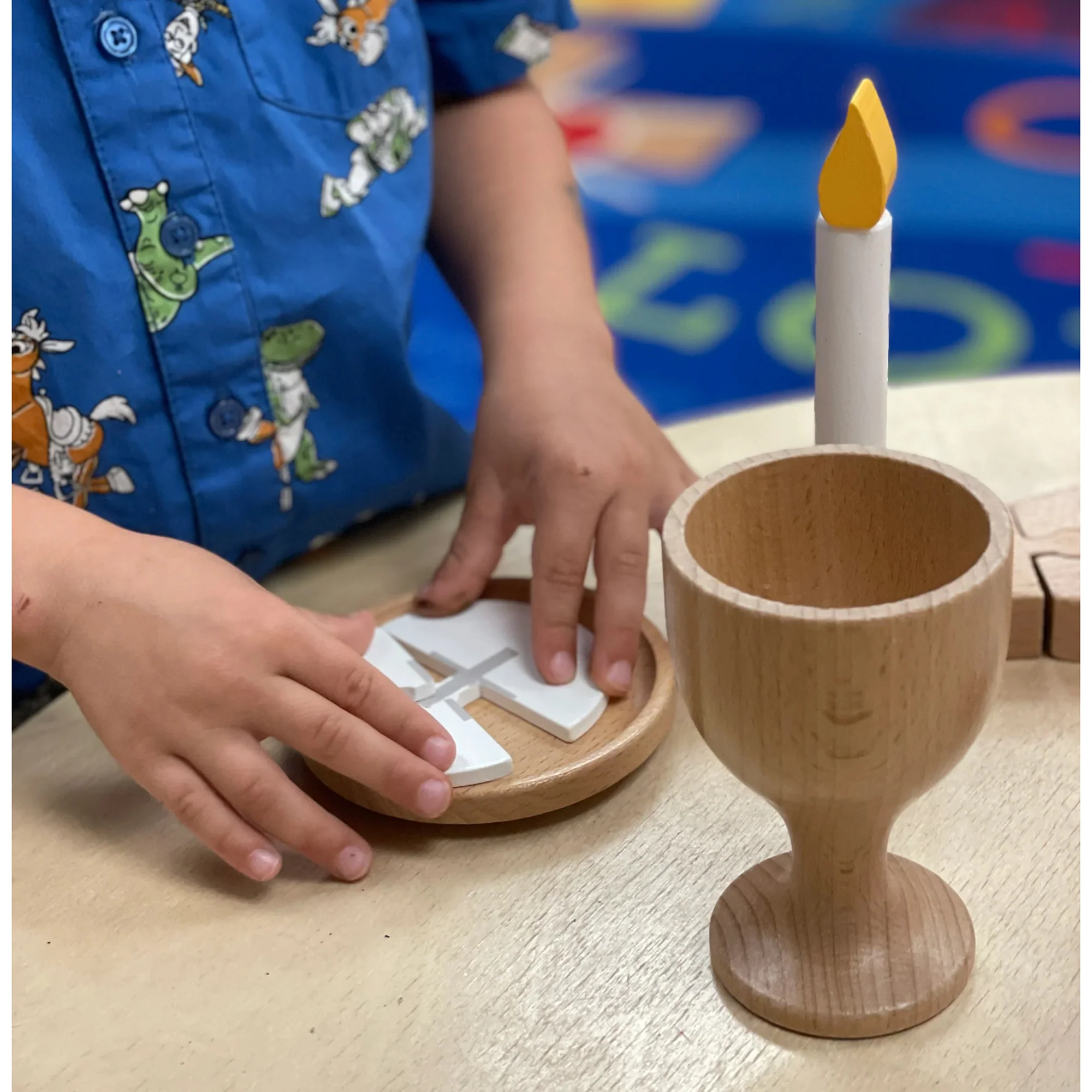 Kid's Wooden Mass Kit - Image 4