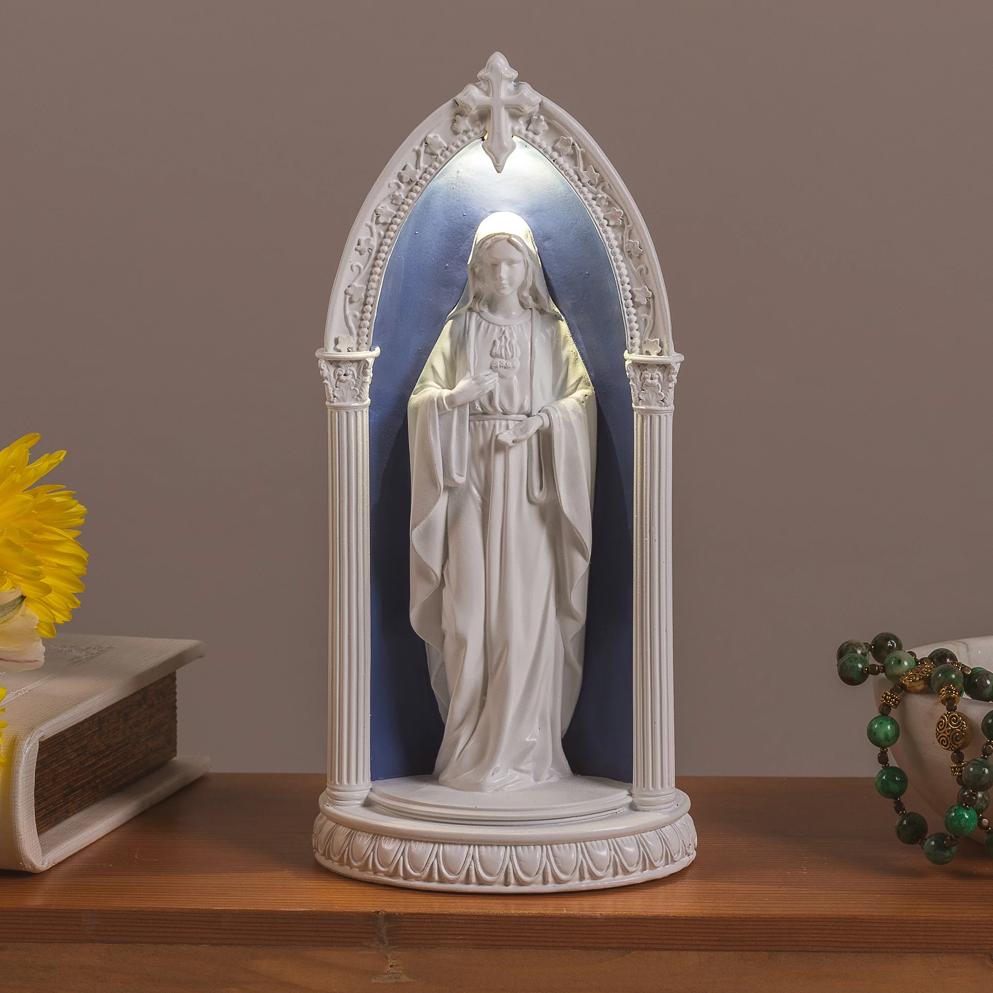 LED Immaculate Heart Della Robbia Style Arch - Image 2