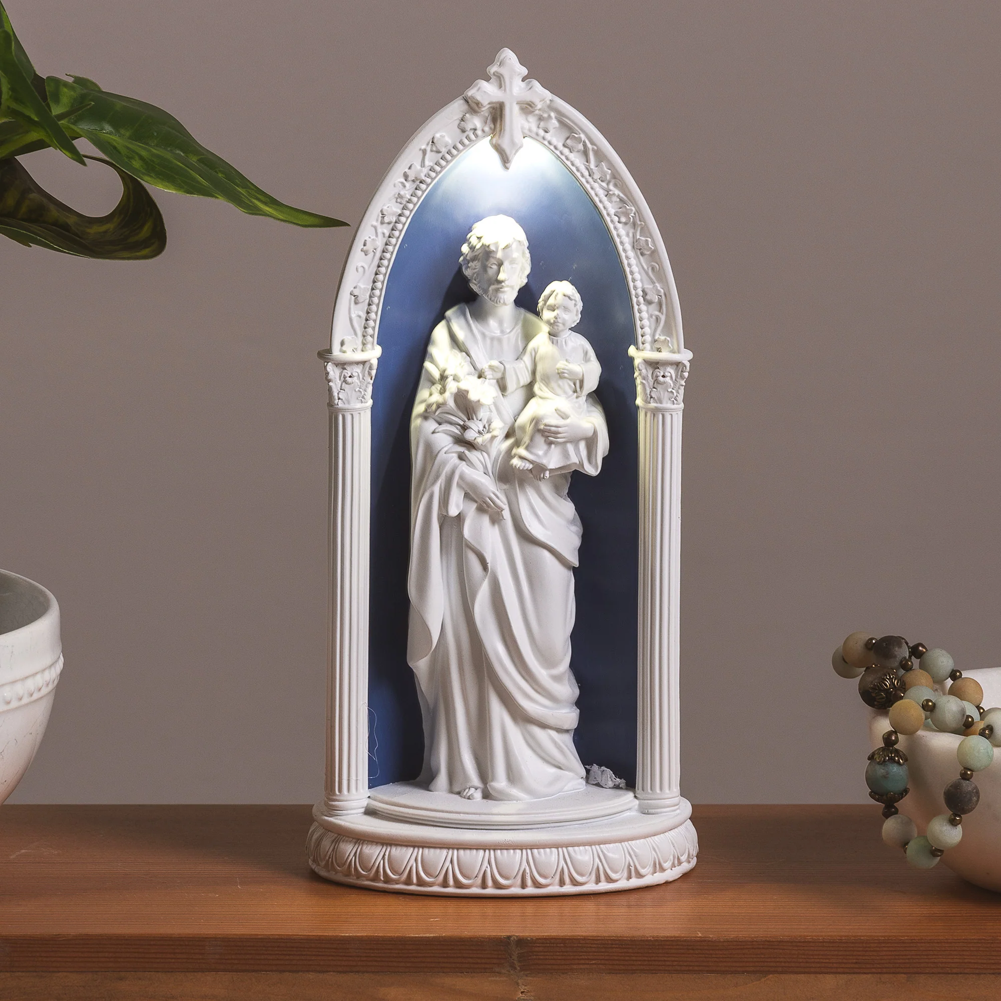 LED St. Joseph Della Robbia Style Arch - Image 2