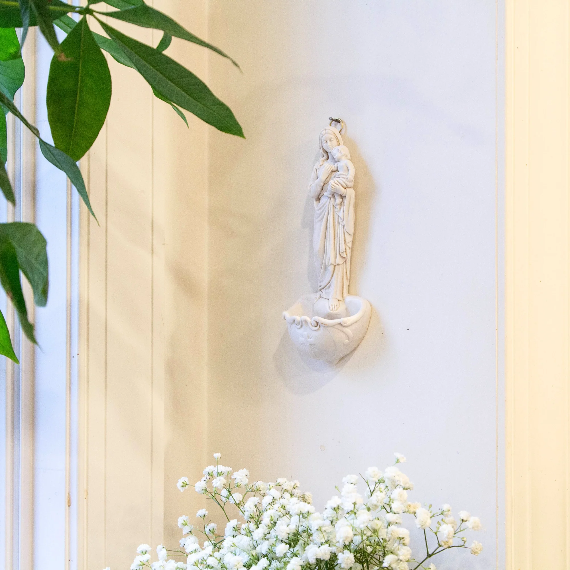 Madonna and Sleeping Child Holy Water Font - Image 2