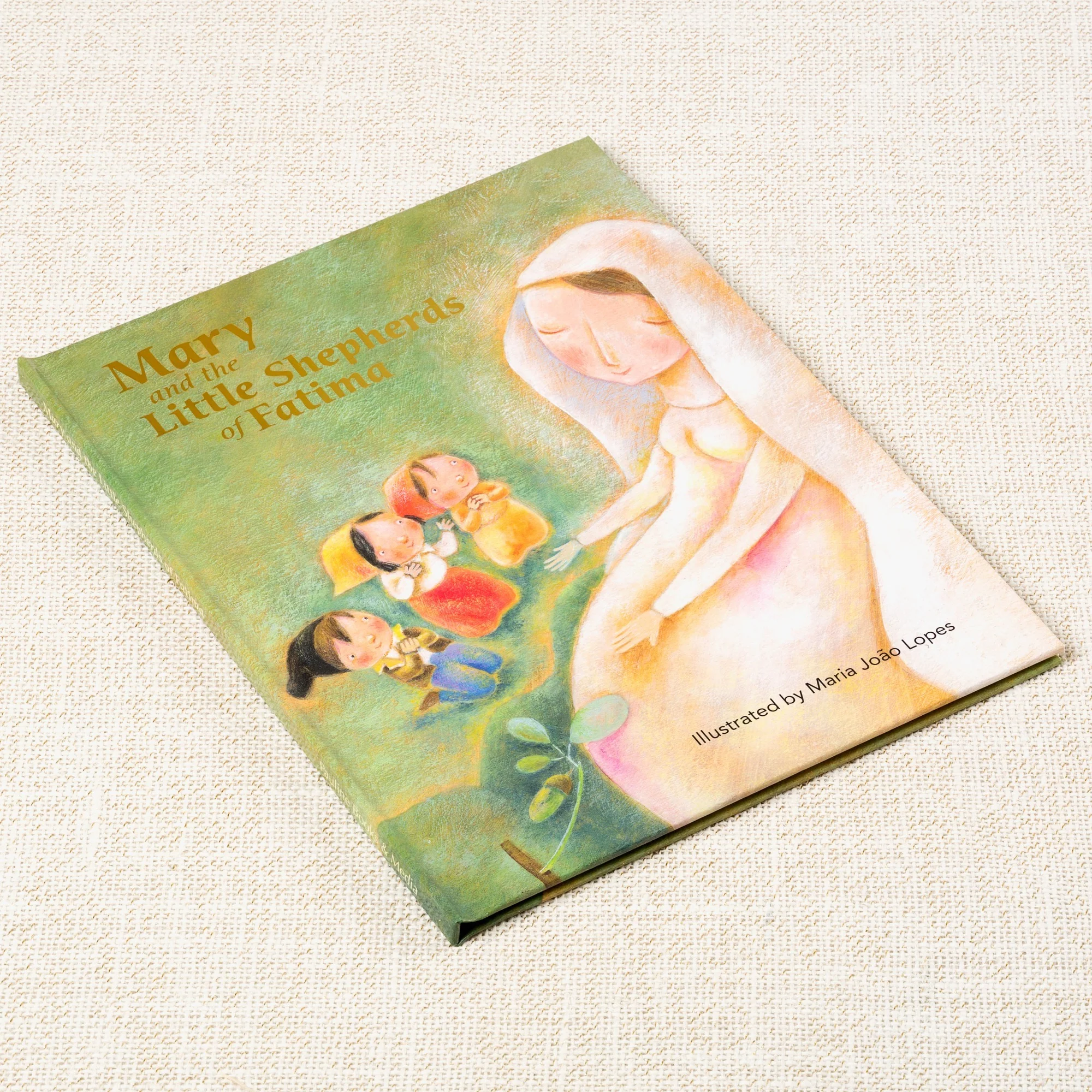Mary and the Little Shepherds of Fatima