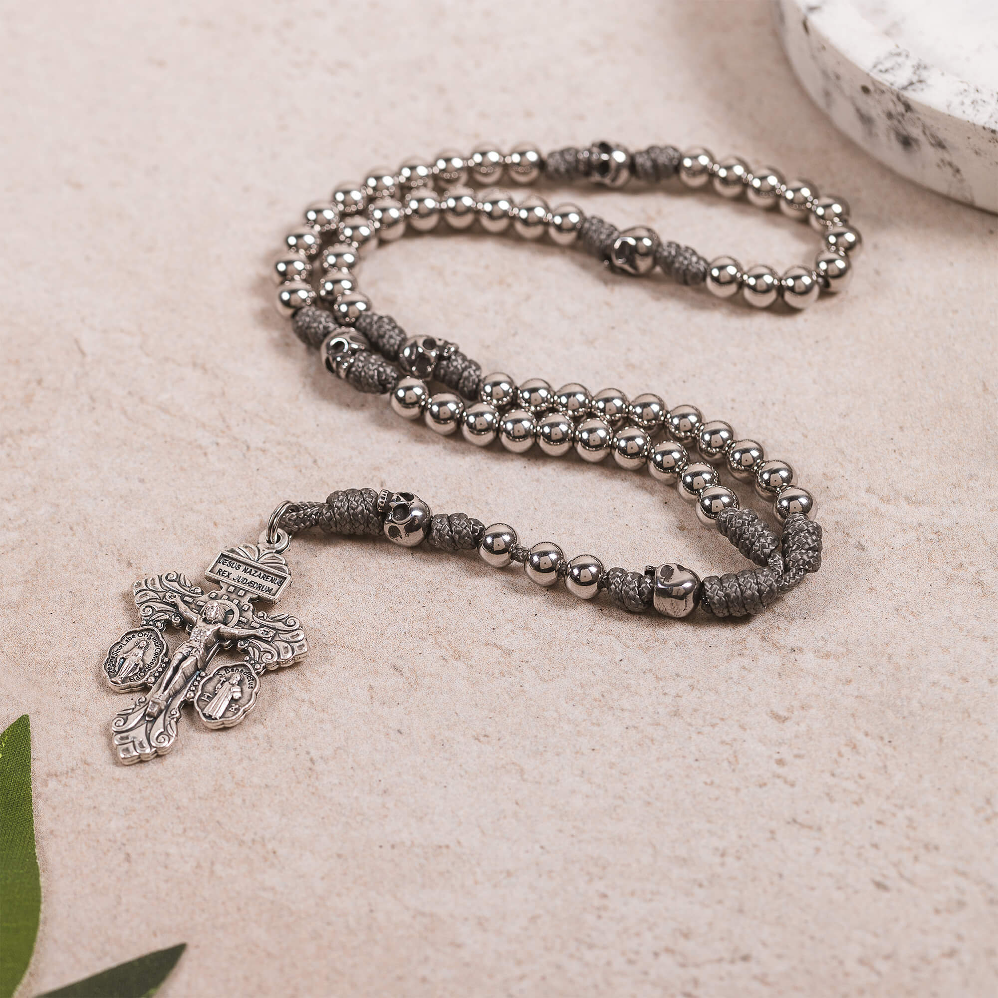 Mini Memento Mori Pardon Crucifix Paracord Rosary - Image 8