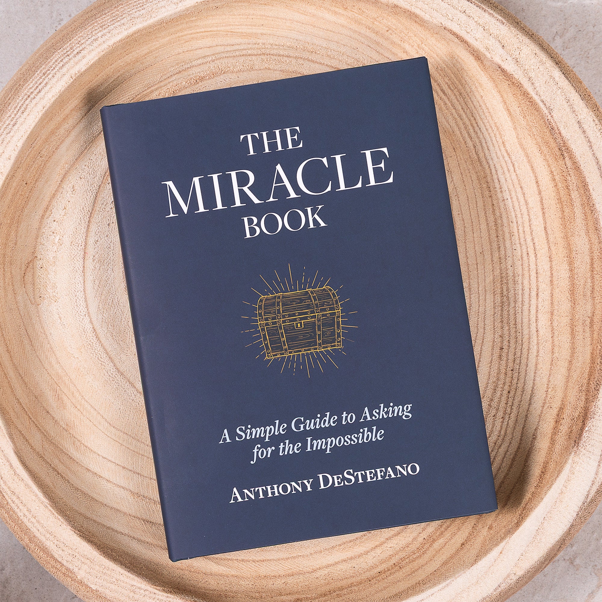 Miraculous Medal Necklace & The Miracle Book by Anthony DeStefano – Catholic Gift Set for Hope & Healing - Image 2