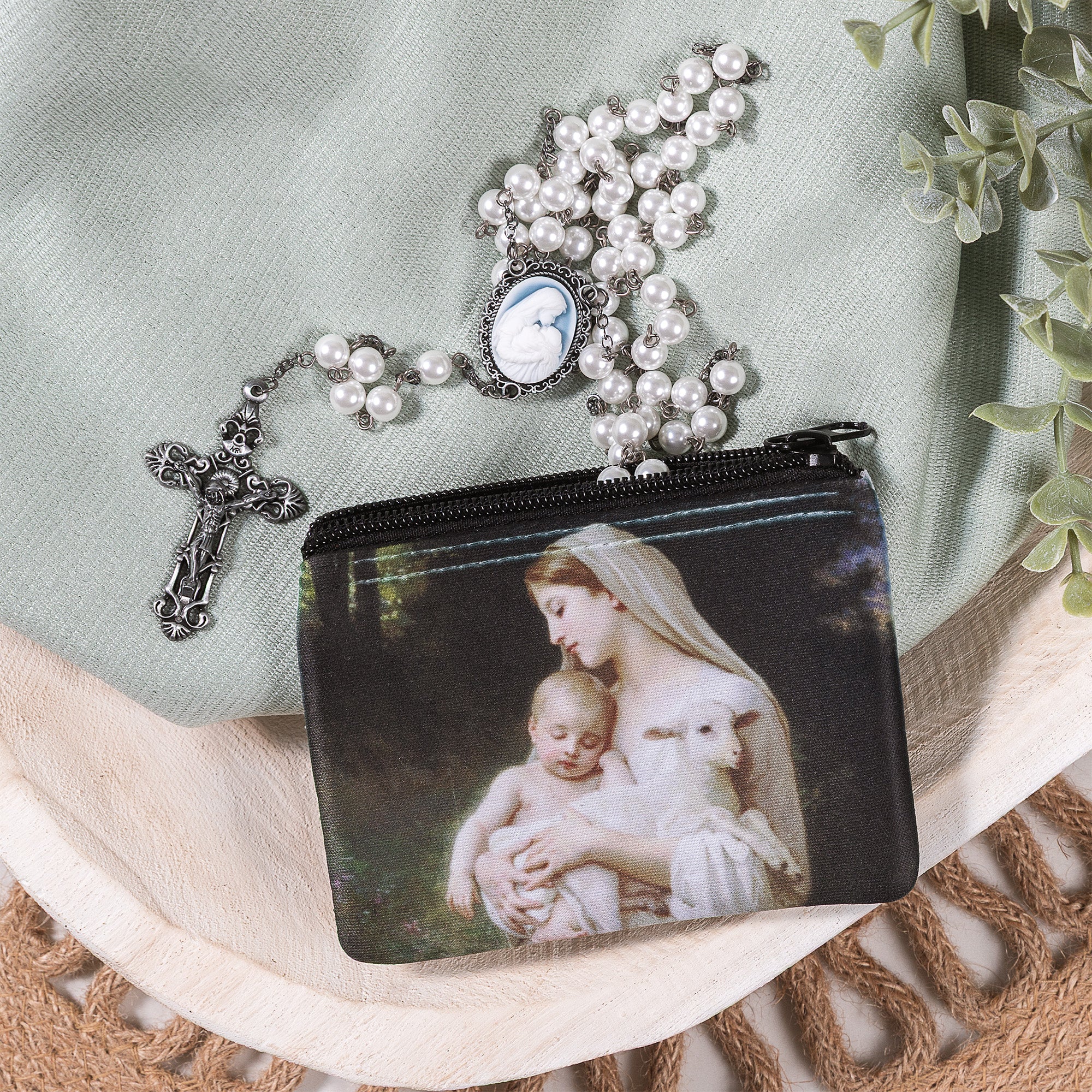 Mother's Kiss Cameo Rosary & L' Innocence Rosary Pouch Gift Set - Image 2