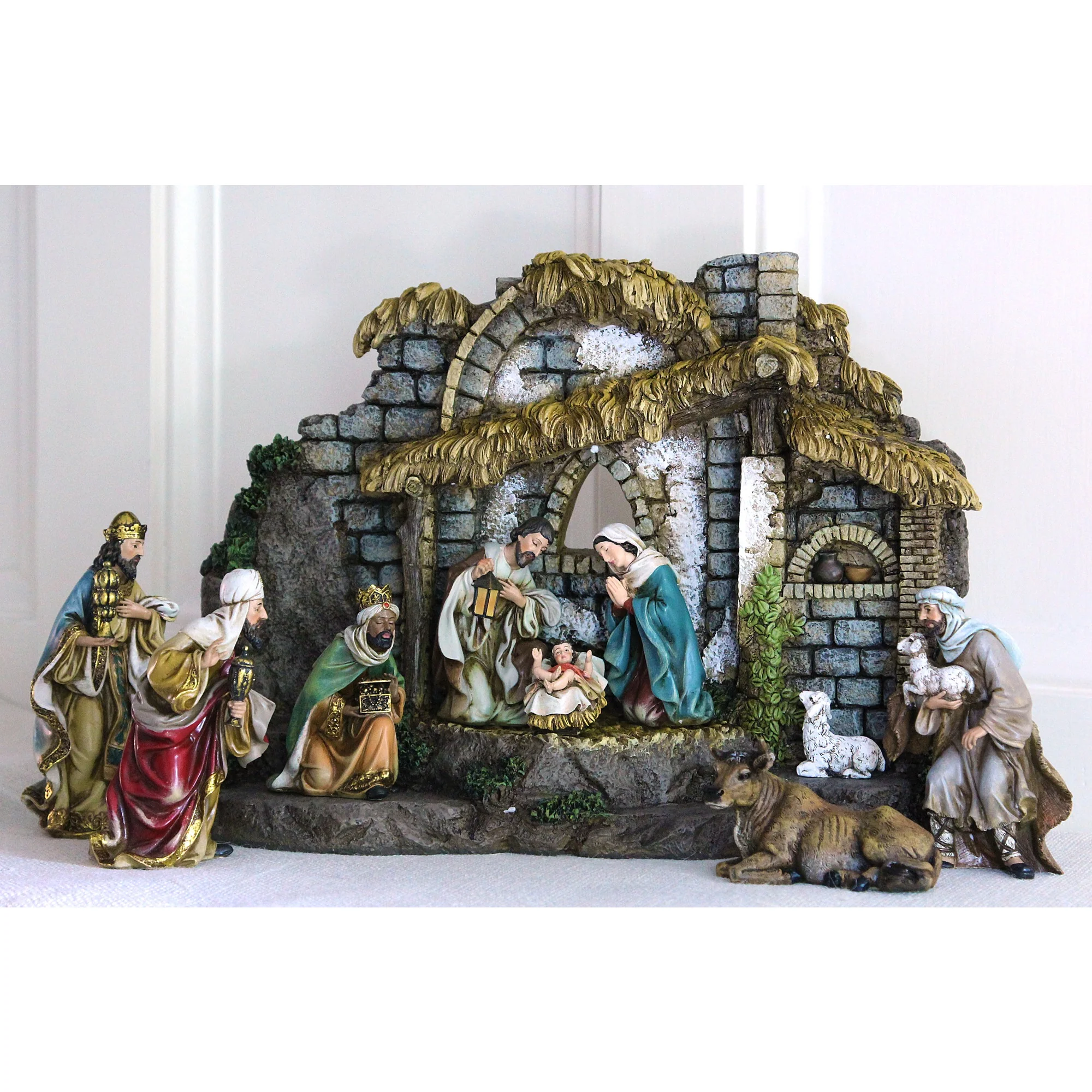 Nativity and Stable Scene 10 Piece Set with Removable Figures - Image 3