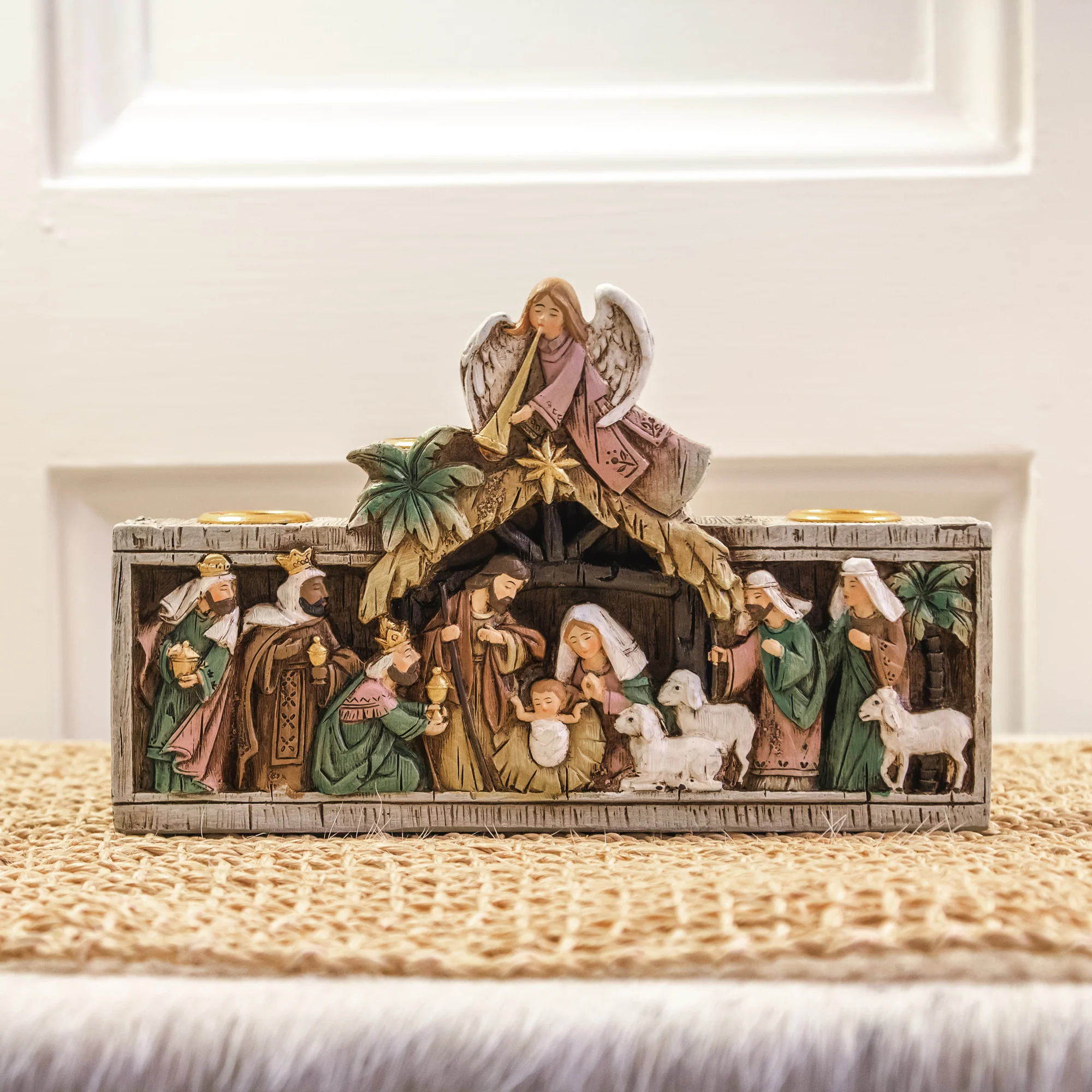 Nativity Crèche Advent Candleholder - Image 3