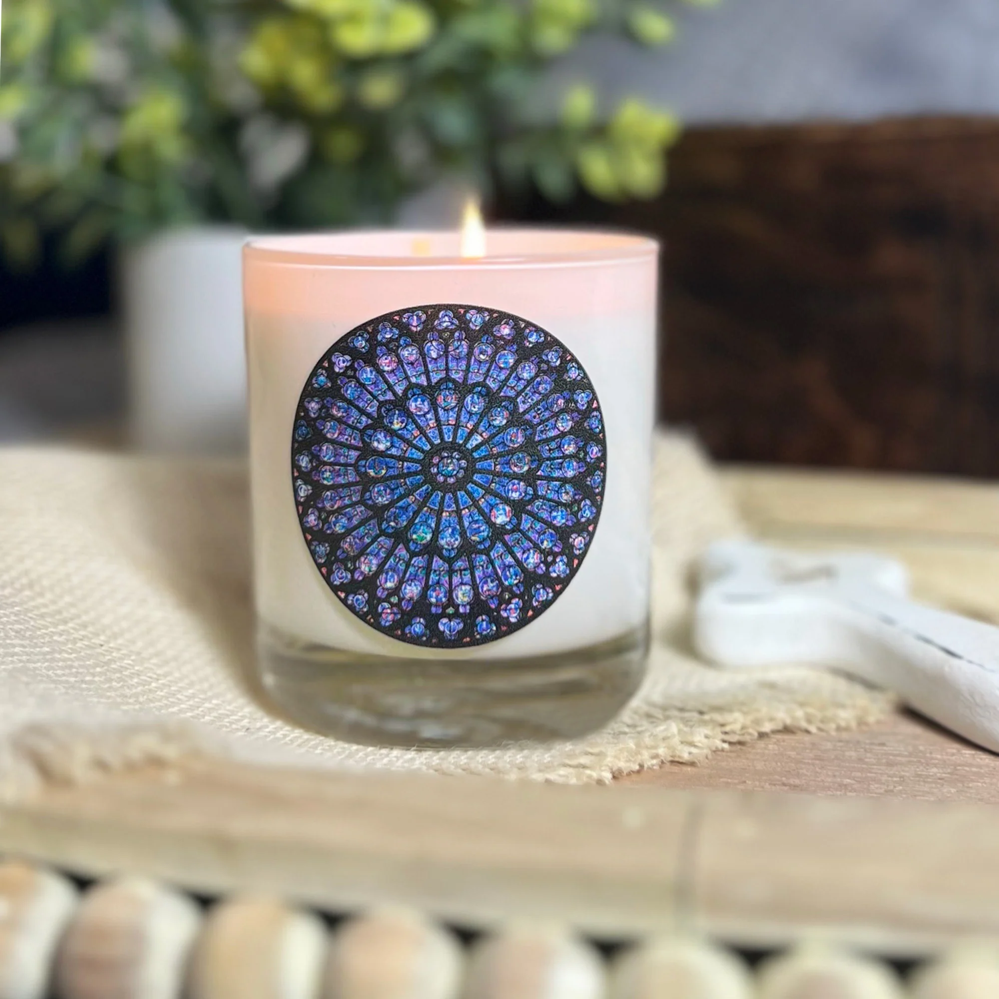 Notre Dame Rose Window Candle - Image 3