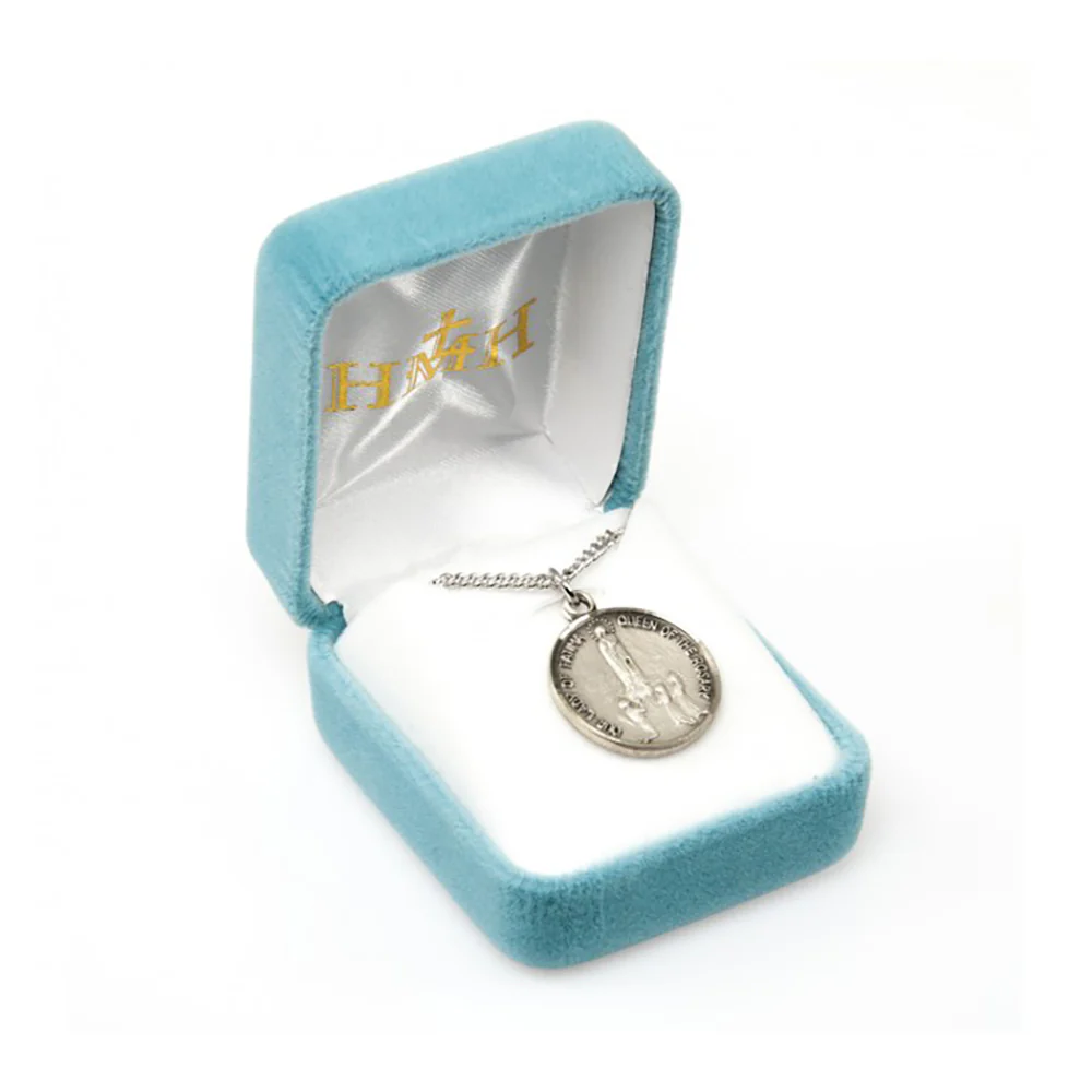 Our Lady of Fatima Queen of the Rosary Necklace - Image 3