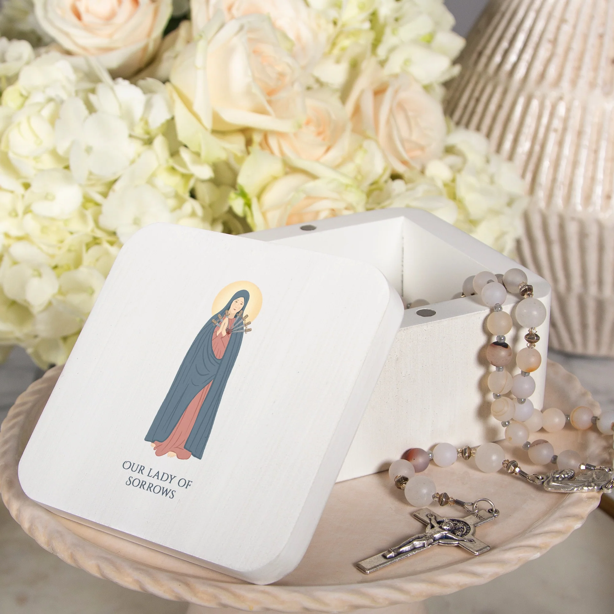 Our Lady of Sorrows White Magnetic box - Image 2