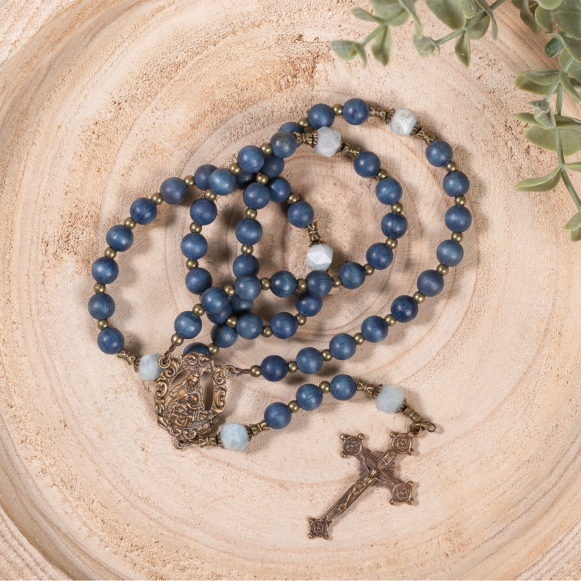Our Lady Queen of Peace Rosary - Image 2