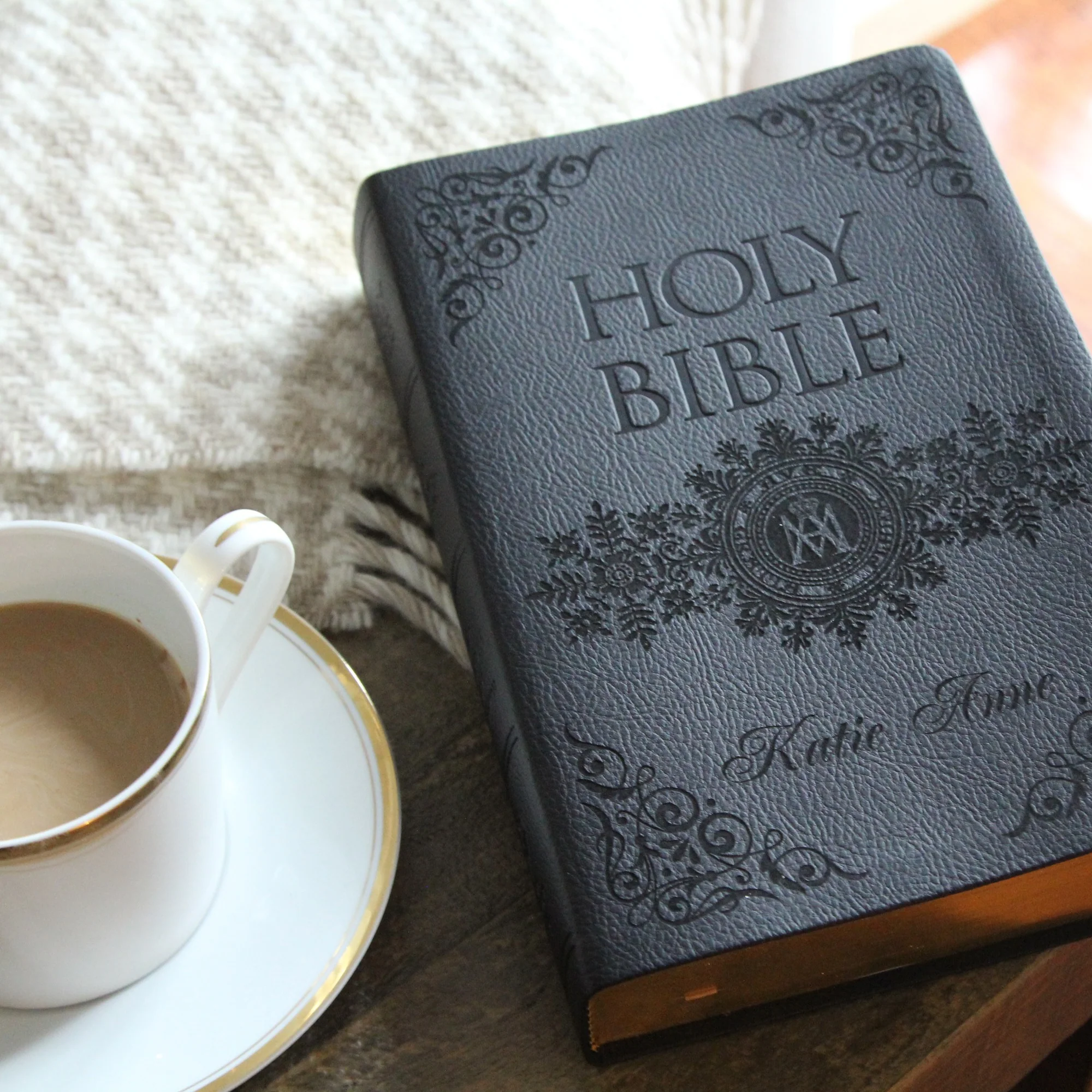 Personalized Ave Maria Bible - Image 4