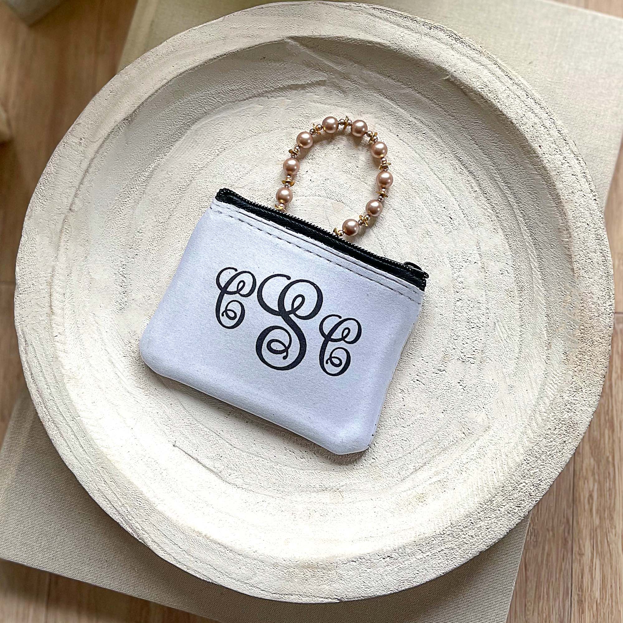 Personalized Queen of Angels Rosary Pouch - Image 2