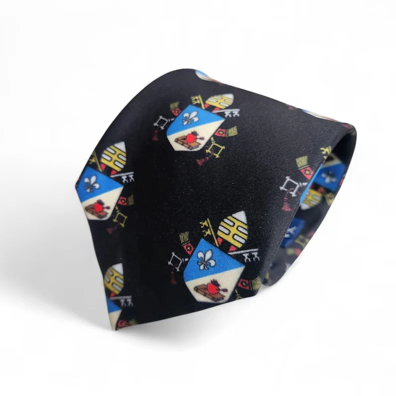 Pope Leo XIV Coat of Arms Necktie - Image 2