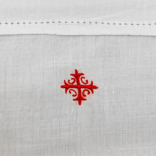 Red Cross & Vines Lavabo Towel - Set of 3