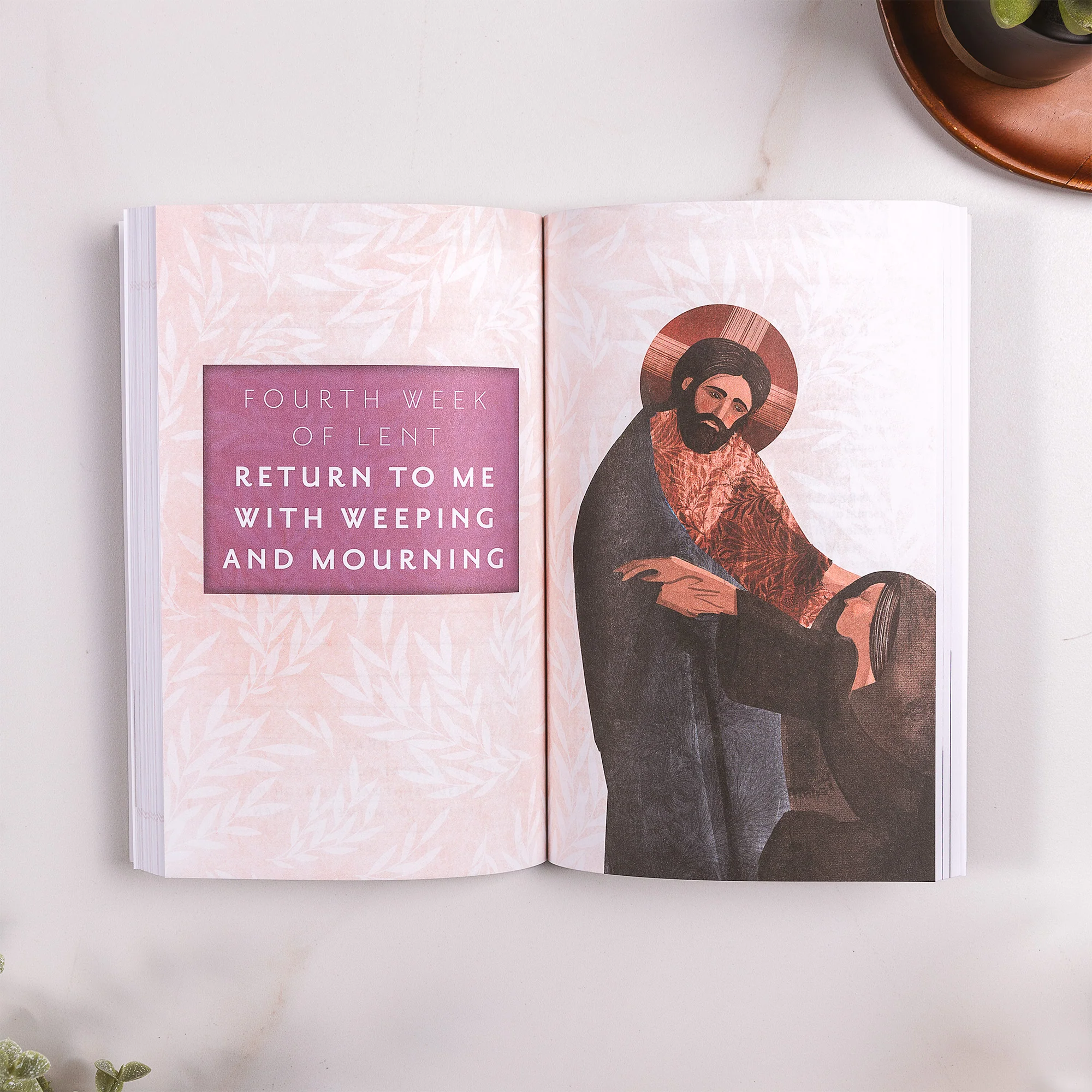 Return: A Guided Lent Journal for Prayer and Meditation & Ecce Homo Sacrifice Tenner Rosary (Gift Set) - Image 3