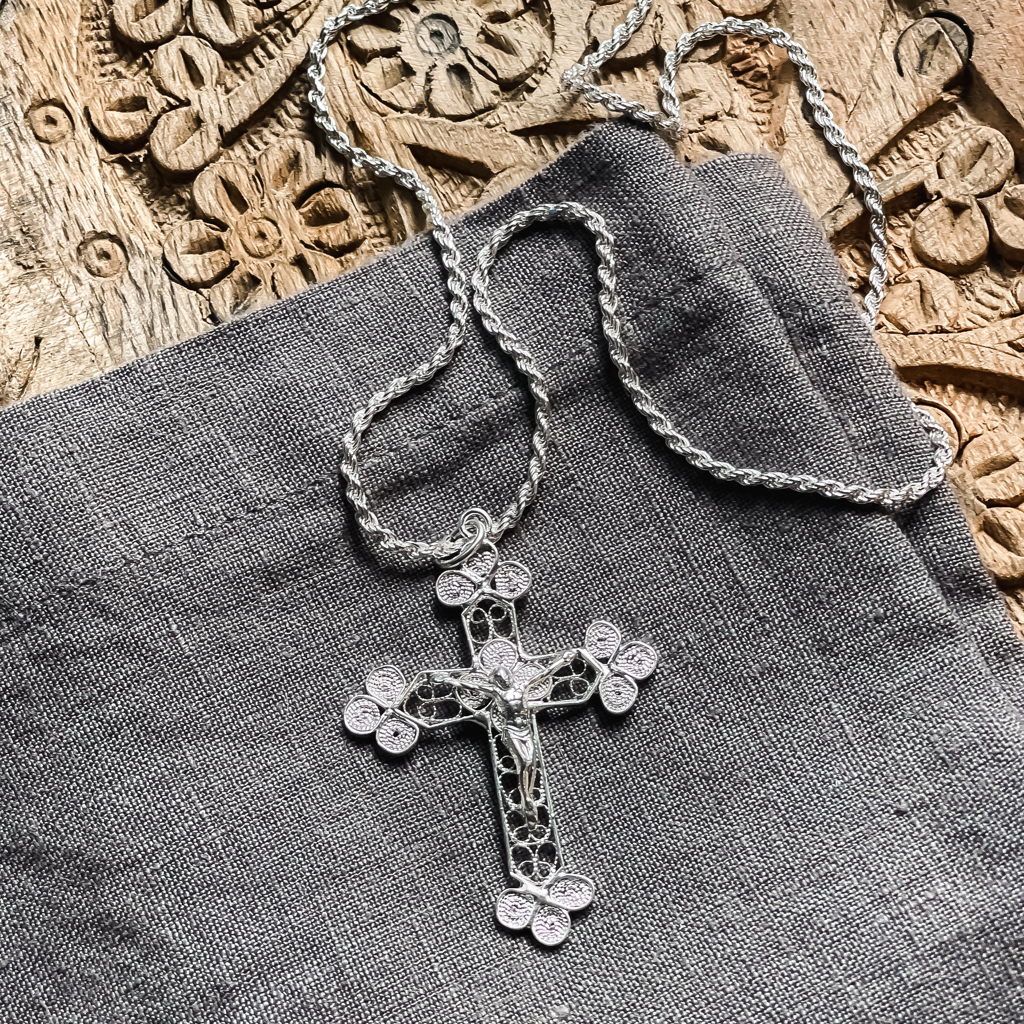 Silver Filigree Crucifix Necklace - Image 2