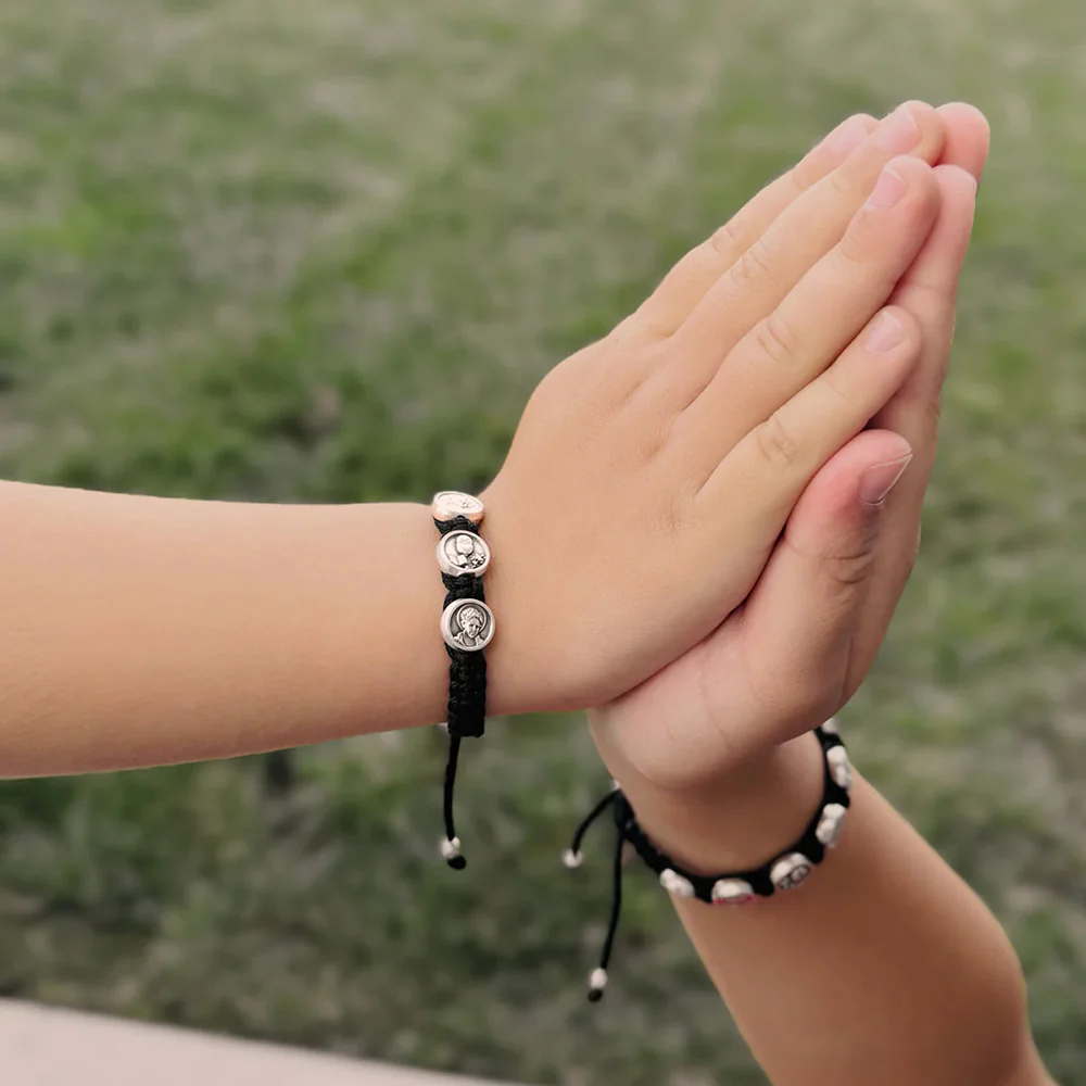 St. Carlo Acutis Blessing Bracelet for Kids - Image 3