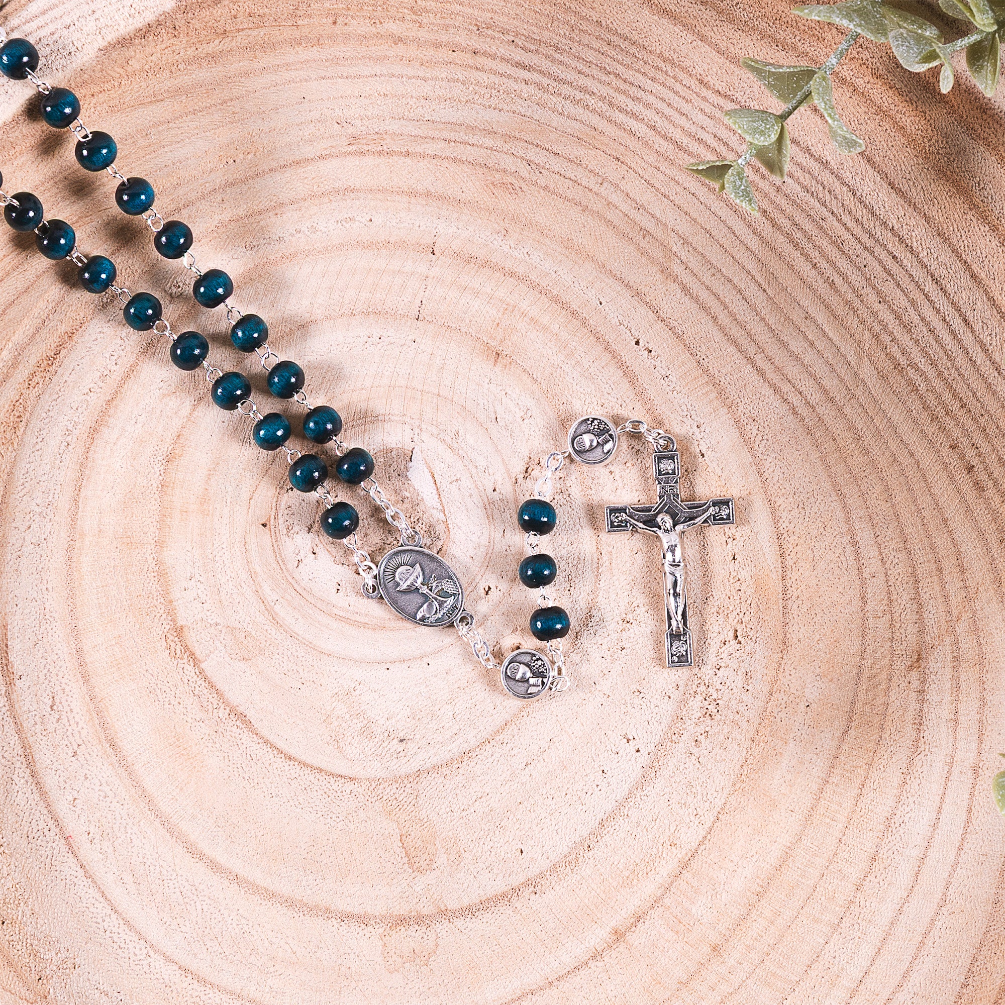 St. Carlo Acutis Blue Wood Rosary - Image 2