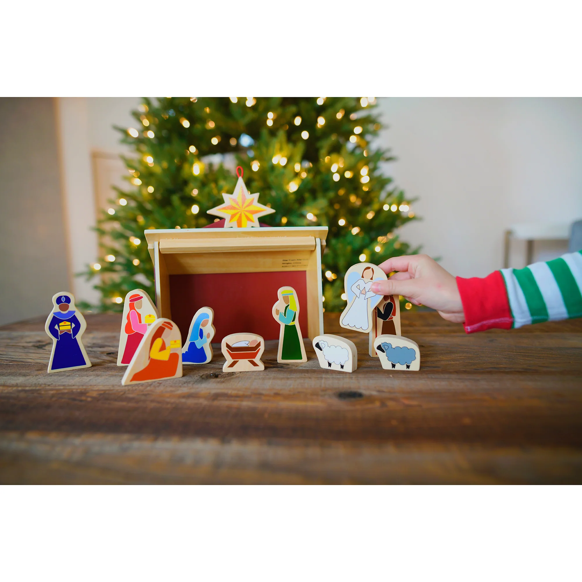 Star From Afar Christmas Activity Set - Image 3