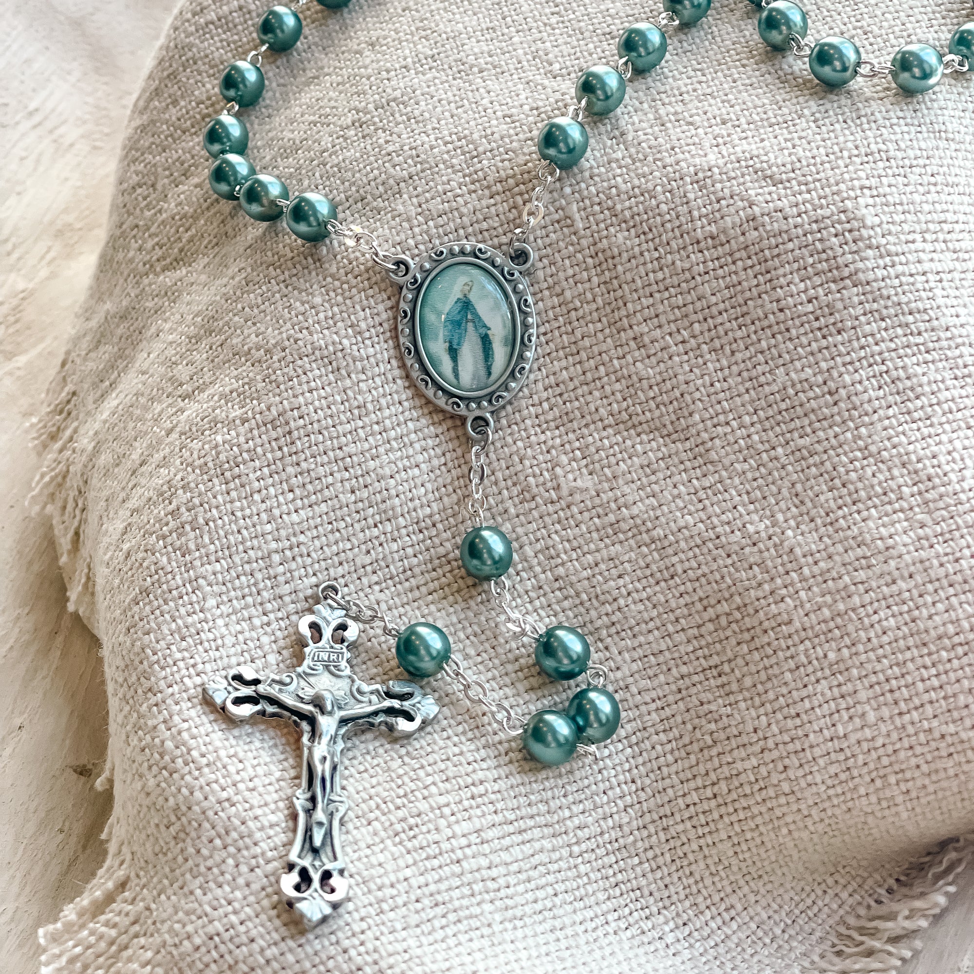 Teal Pearl Our Lady of Grace Rosary - Image 3