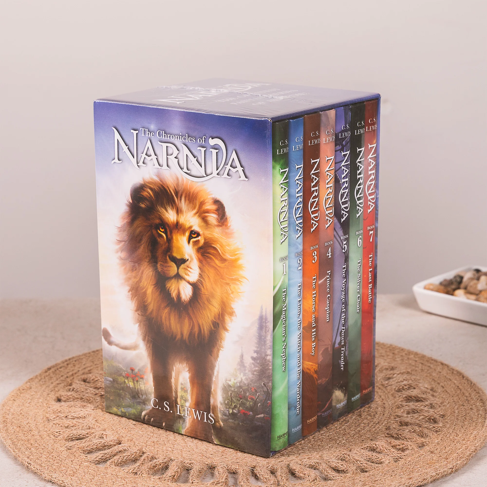 The Chronicles of Narnia Boxed Set - 7 Hardcover Books - Image 4