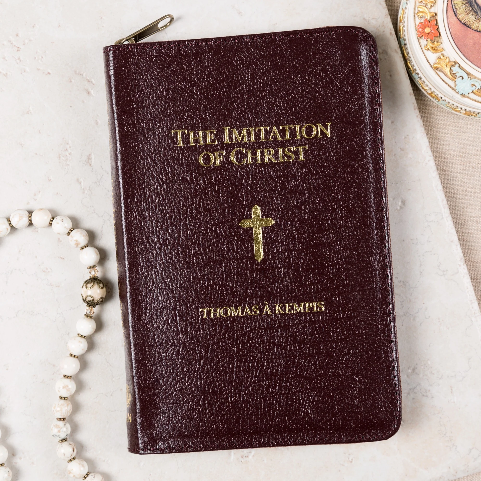 The Imitation of Christ with Zippered Cover - Image 5