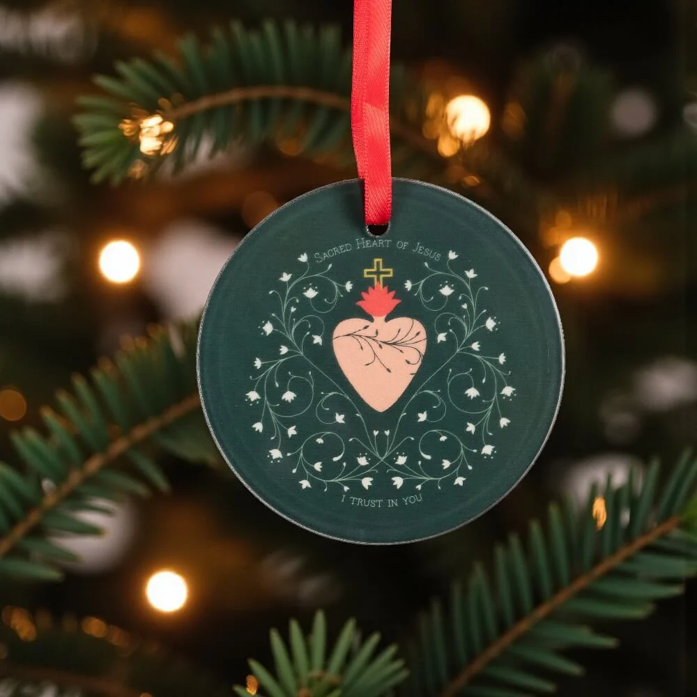 Three Hearts Ornament Set - Image 5