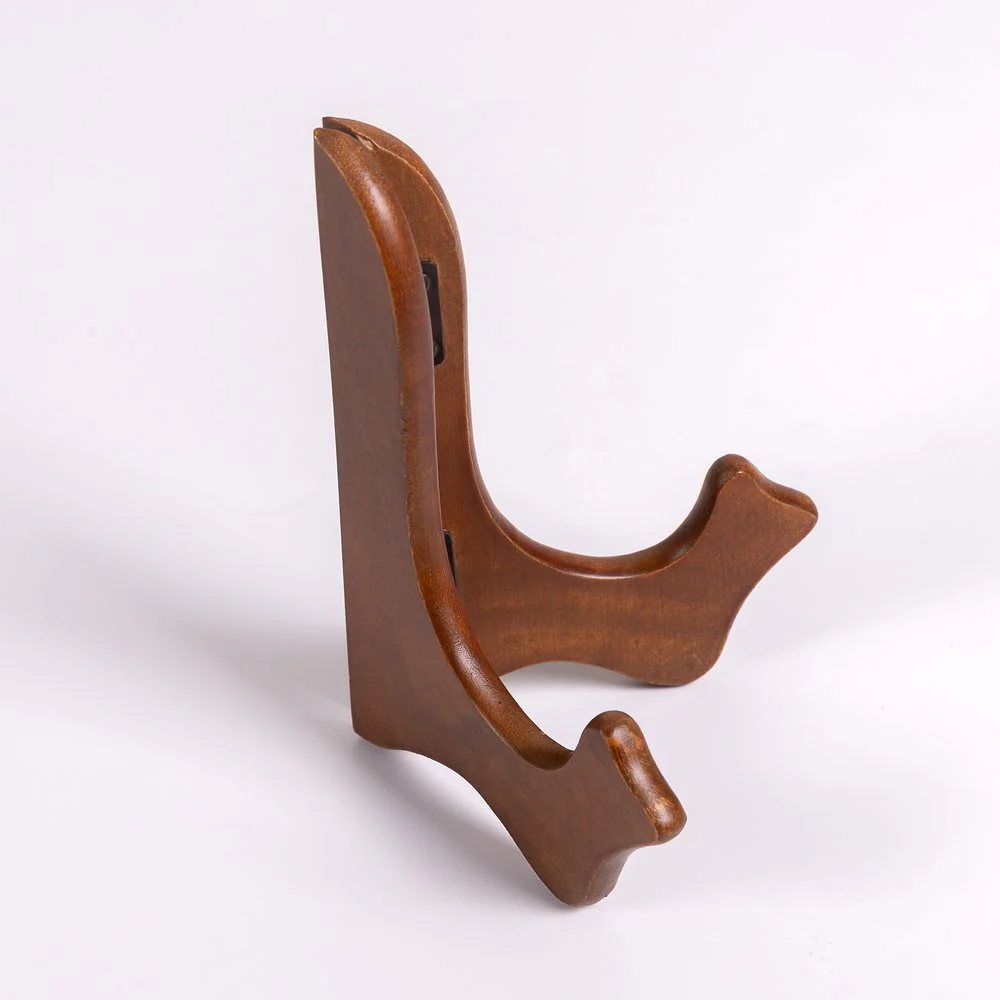 Walnut Easel - Image 2